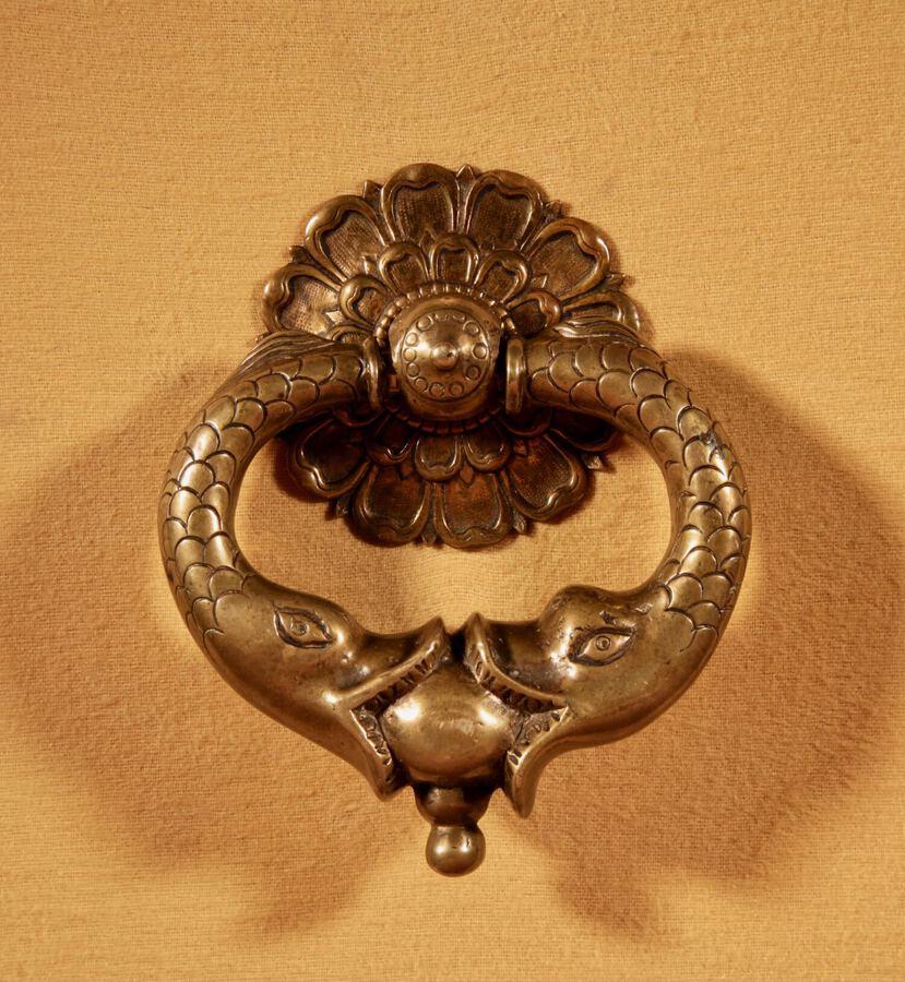 A Very Decorative Original Bronze 18th Century Complete Continental Door Knocker (1 of 7) A Very Decorative Original Bronze 18th Century Complete Continental Door Knocker (1 of 7)
