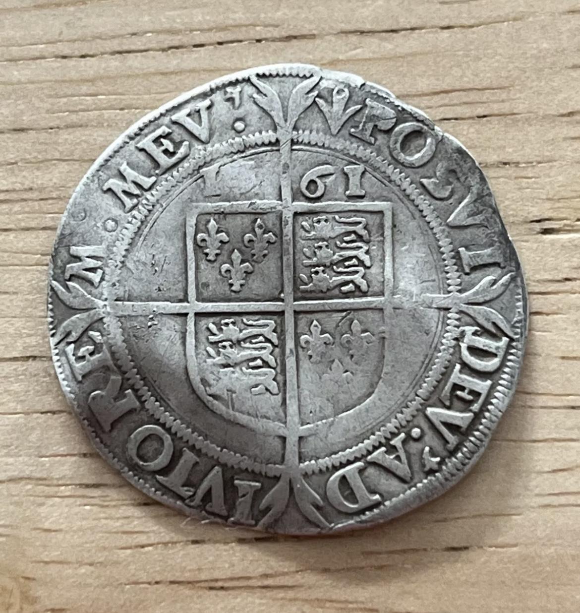 Elizabeth I - 1561 Silver Sixpence - Large Flan - Mintmark : Pheon (1 of 11)