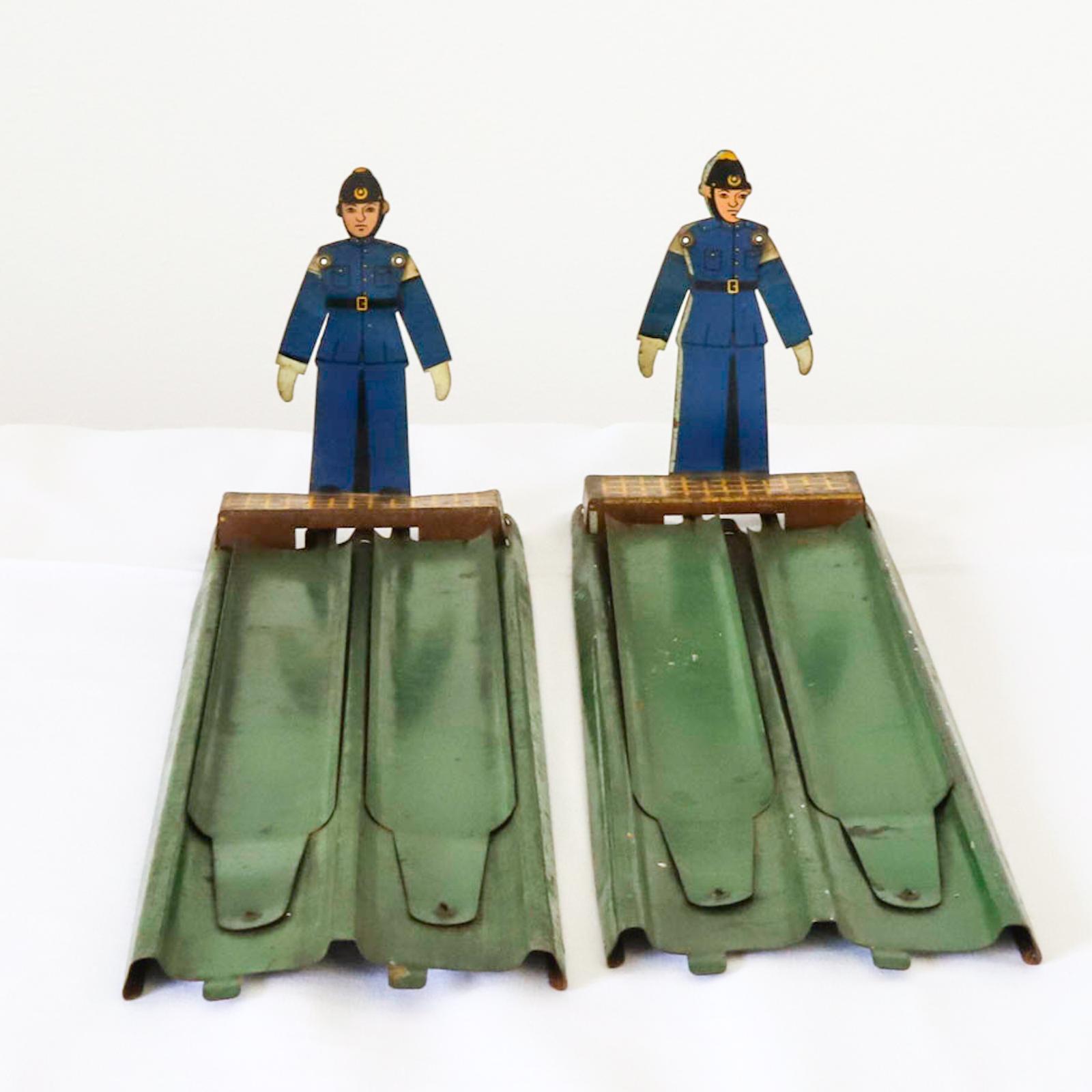 Pair of English Mid Century Toleware Tin Plate Toys (1 of 7)
