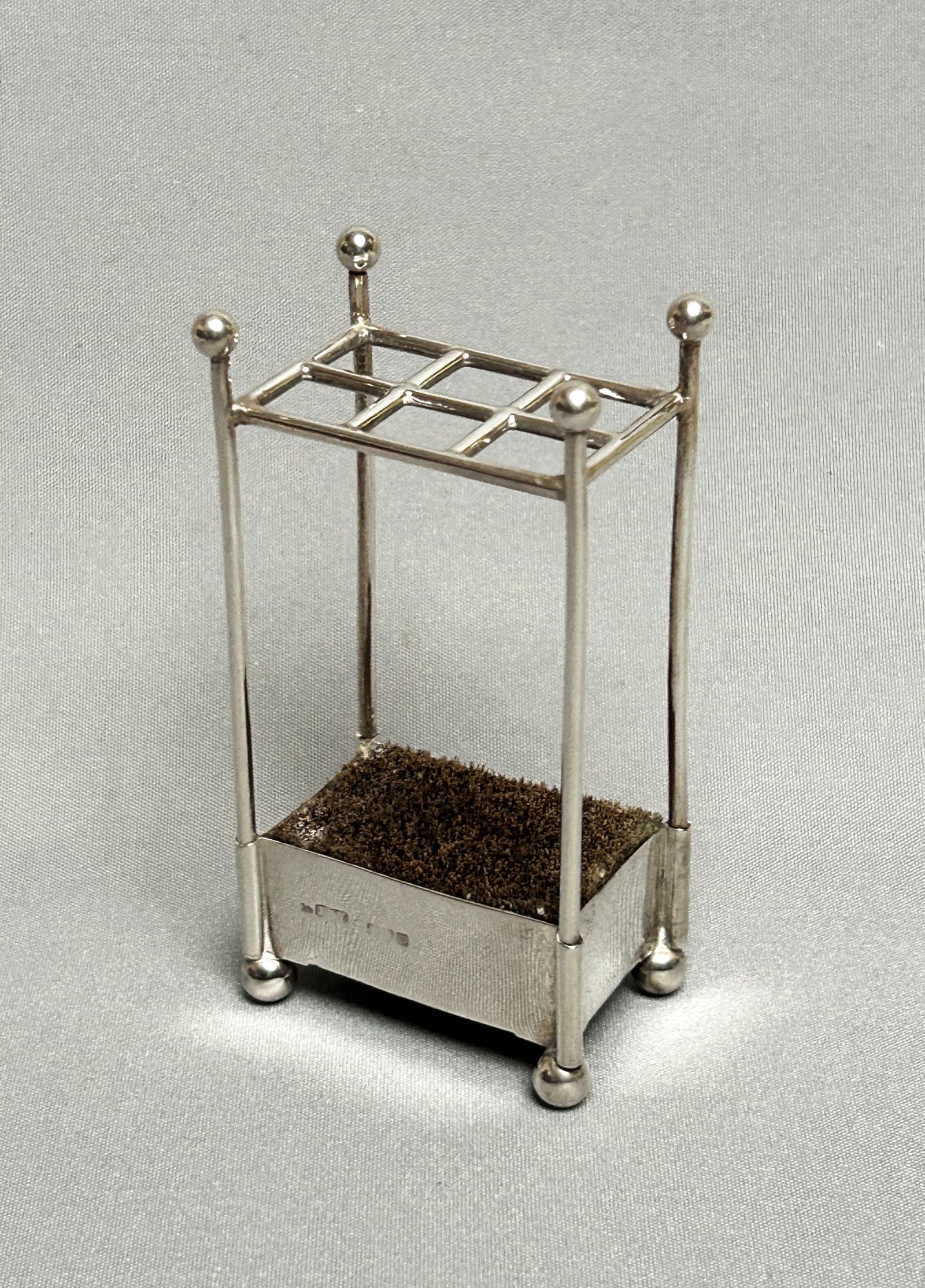 Rare Novelty Edwardian Silver 'Stick Stand' Pen Wipe (1 of 5)