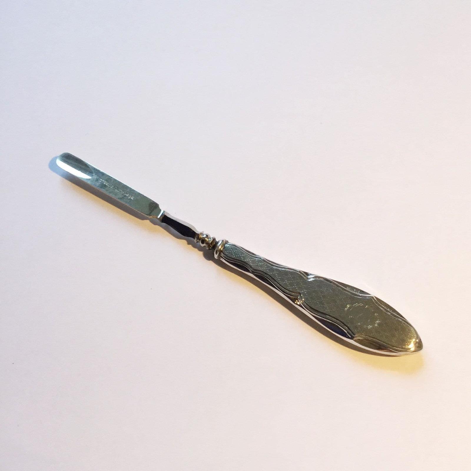 Vintage 1925 Sterling Silver Manicure Cuticle Pusher (1 of 5)
