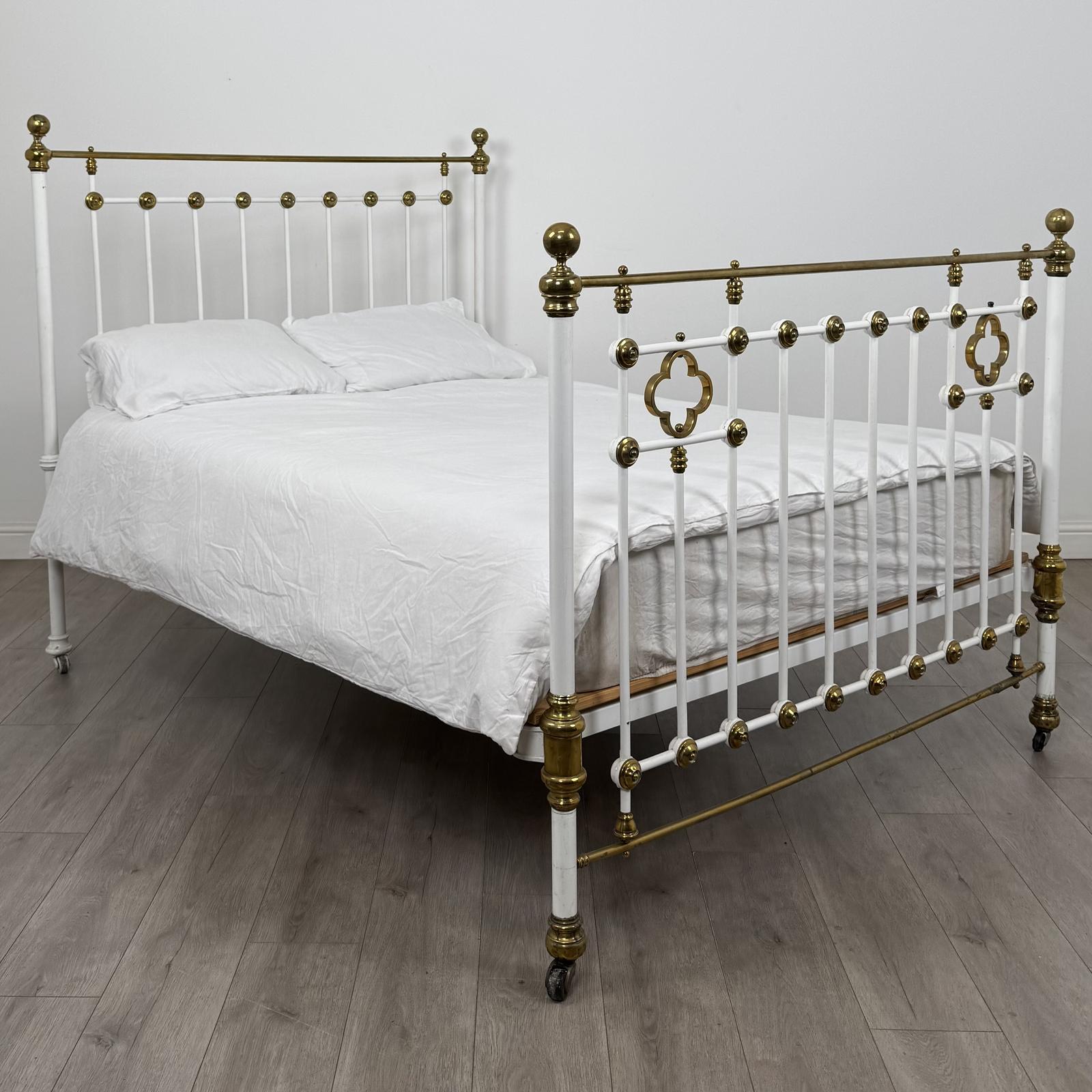 Antique 19th Century Victorian Brass And Iron King Size Bed (1 of 7) Antique 19th Century Victorian Brass And Iron King Size Bed (1 of 7)