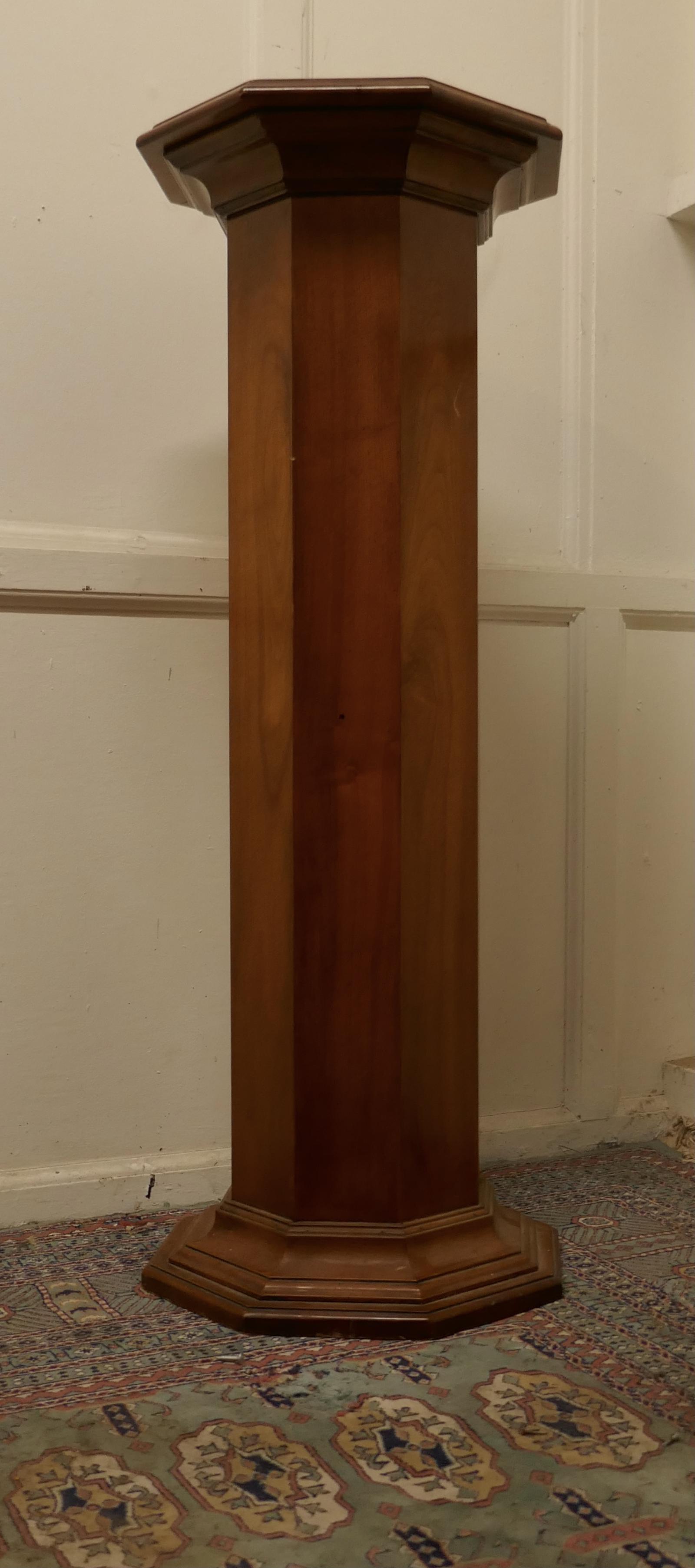 19th Century French Cherry Wood Column Display Pedestal (1 of 6) 19th Century French Cherry Wood Column Display Pedestal (1 of 6)