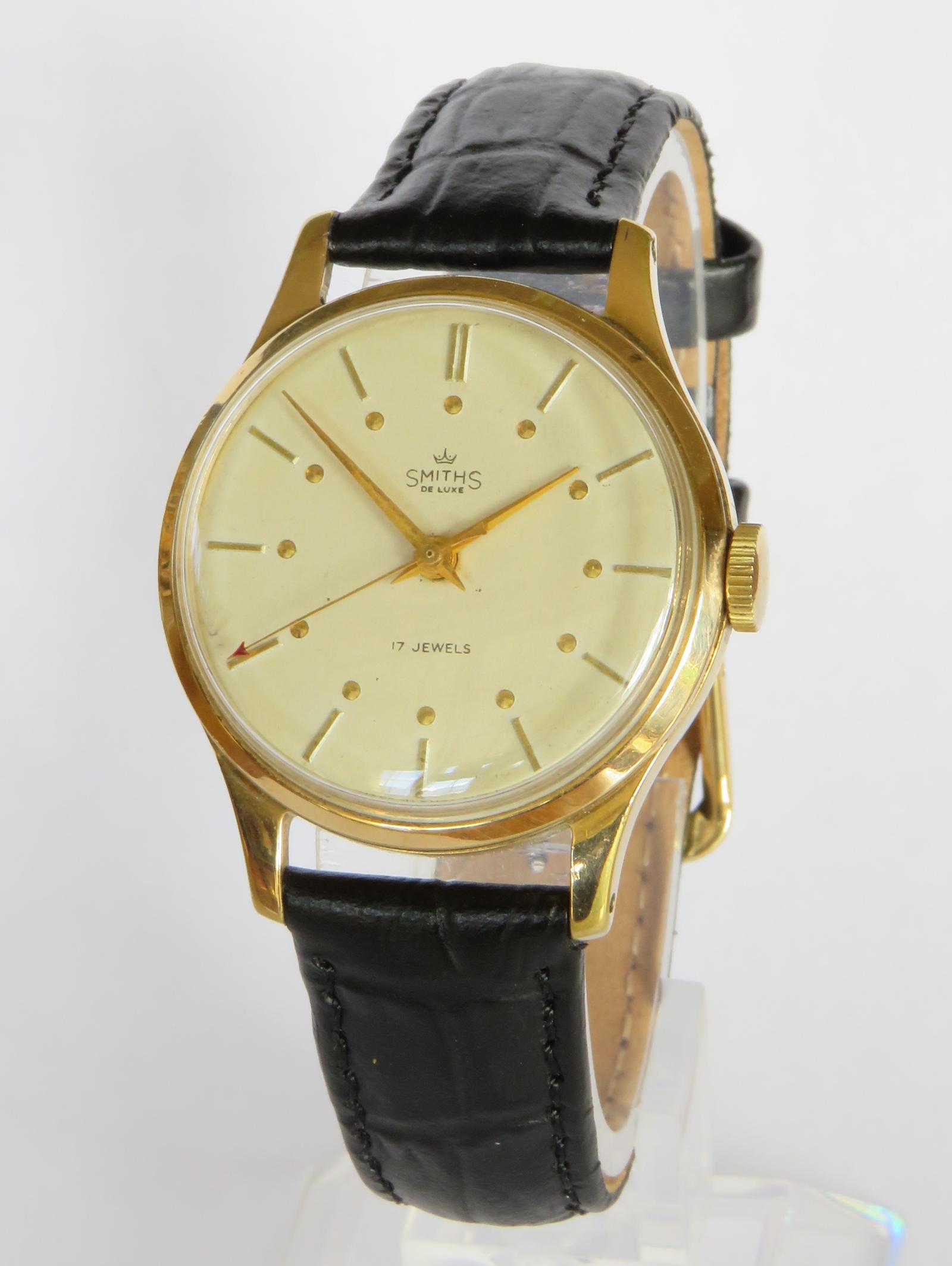 Watch : Gents Late 1950s Smiths De Luxe Wrist Watch (1 of 5)