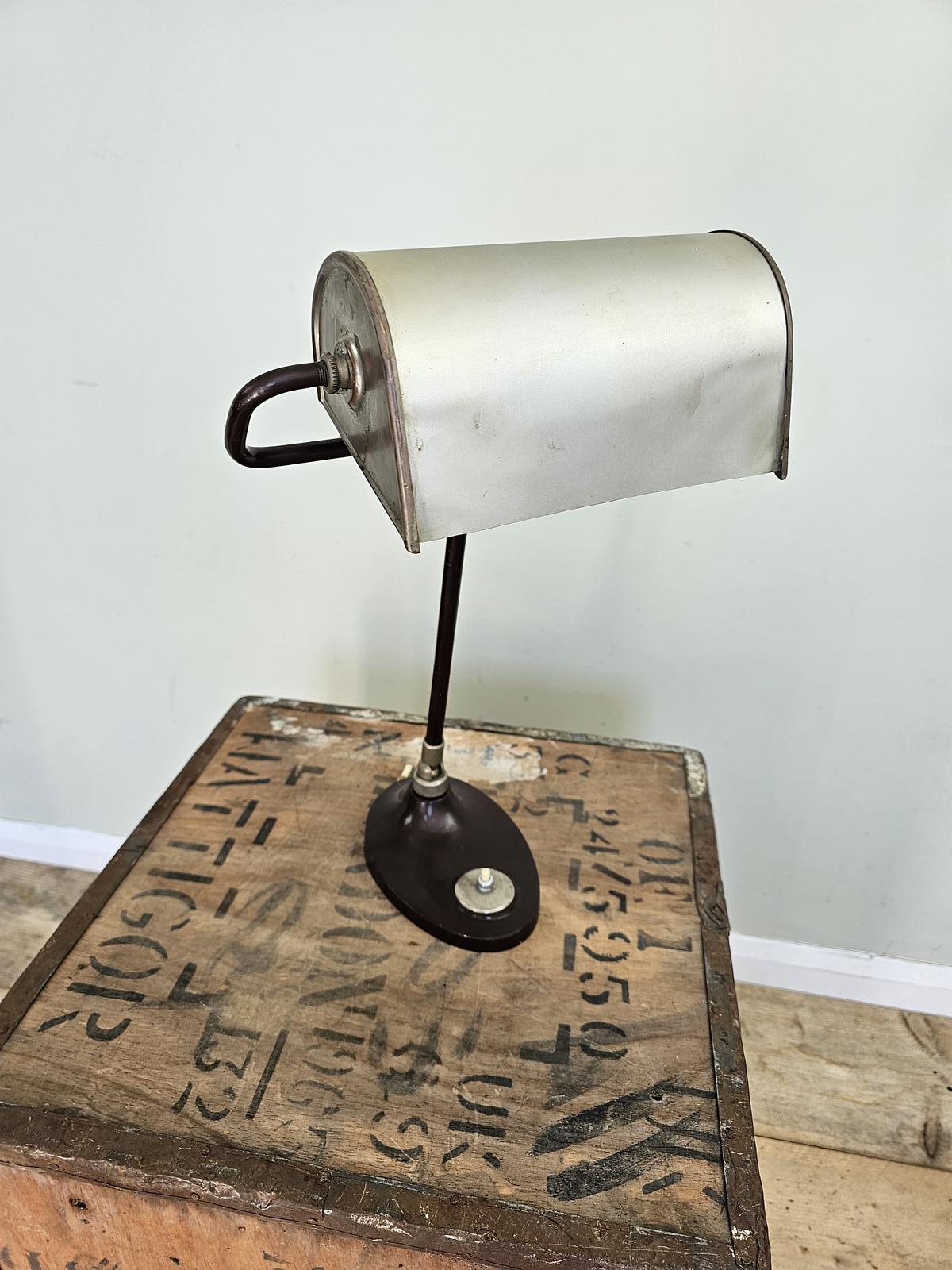 Vintage 1930s German Bankers Table Lamp (1 of 7)
