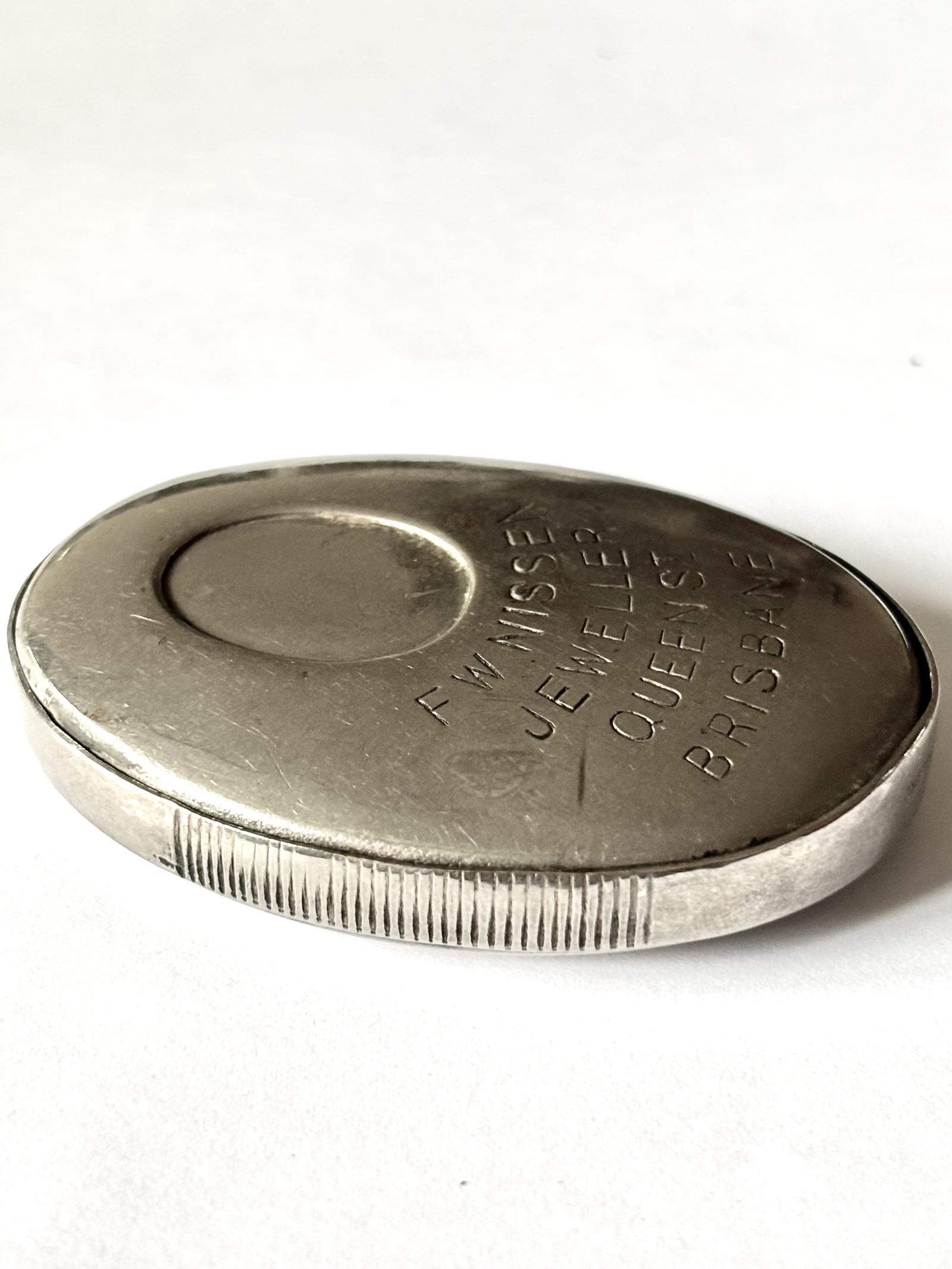 Vintage Novelty Metal Vesta Case FW NISSEN BRISBANE Australia JW Benson (1 of 10)