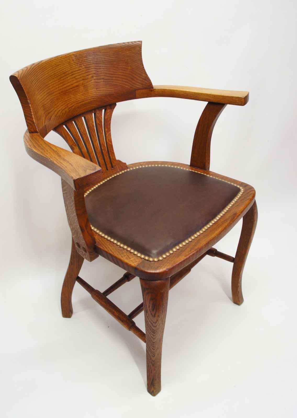 Early 20th Century Oak Office Chair with leather seat pad (1 of 11) Early 20th Century Oak Office Chair with leather seat pad (1 of 11)
