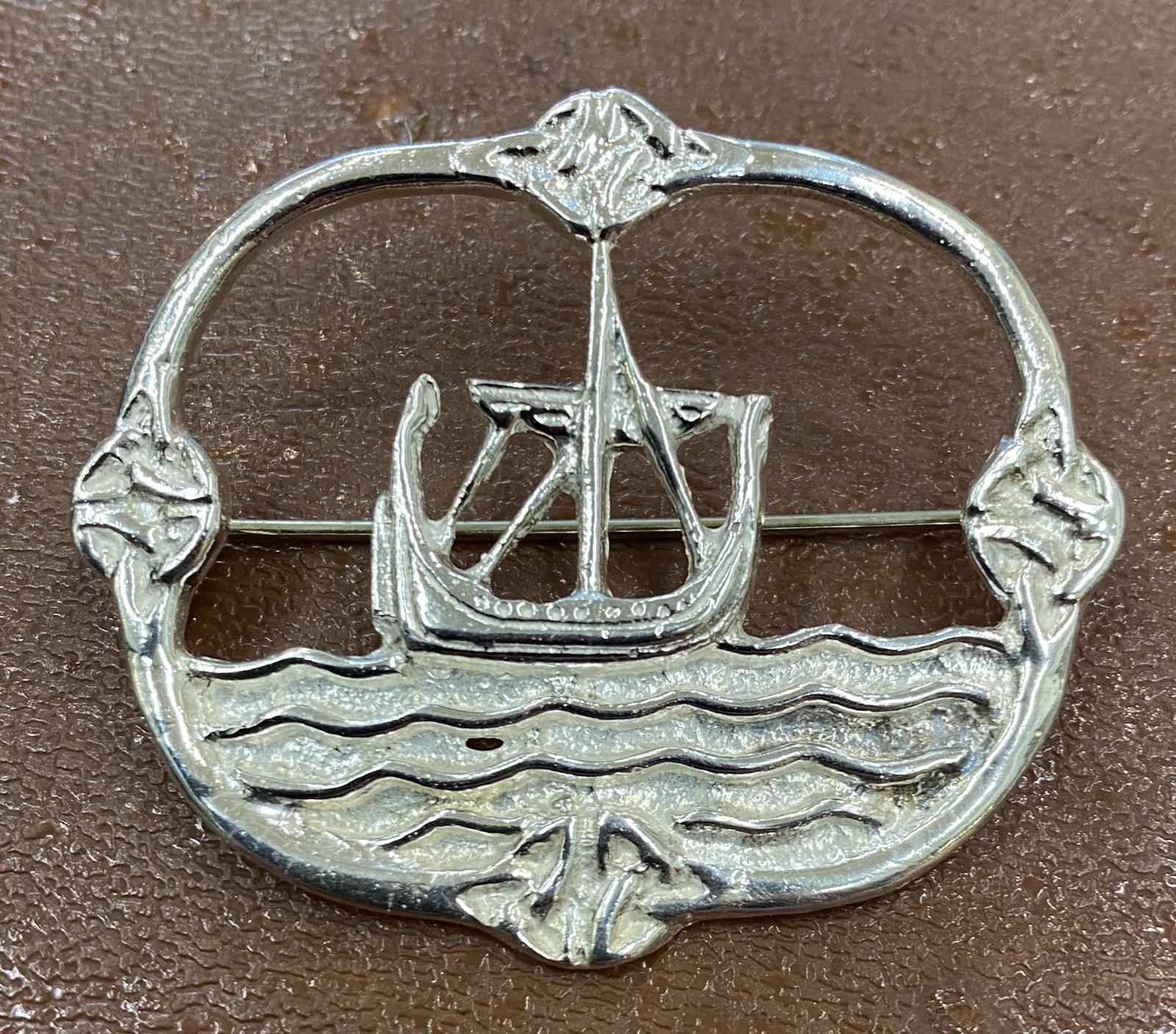 Silver Scottish Viking Ship Brooch (1 of 2)