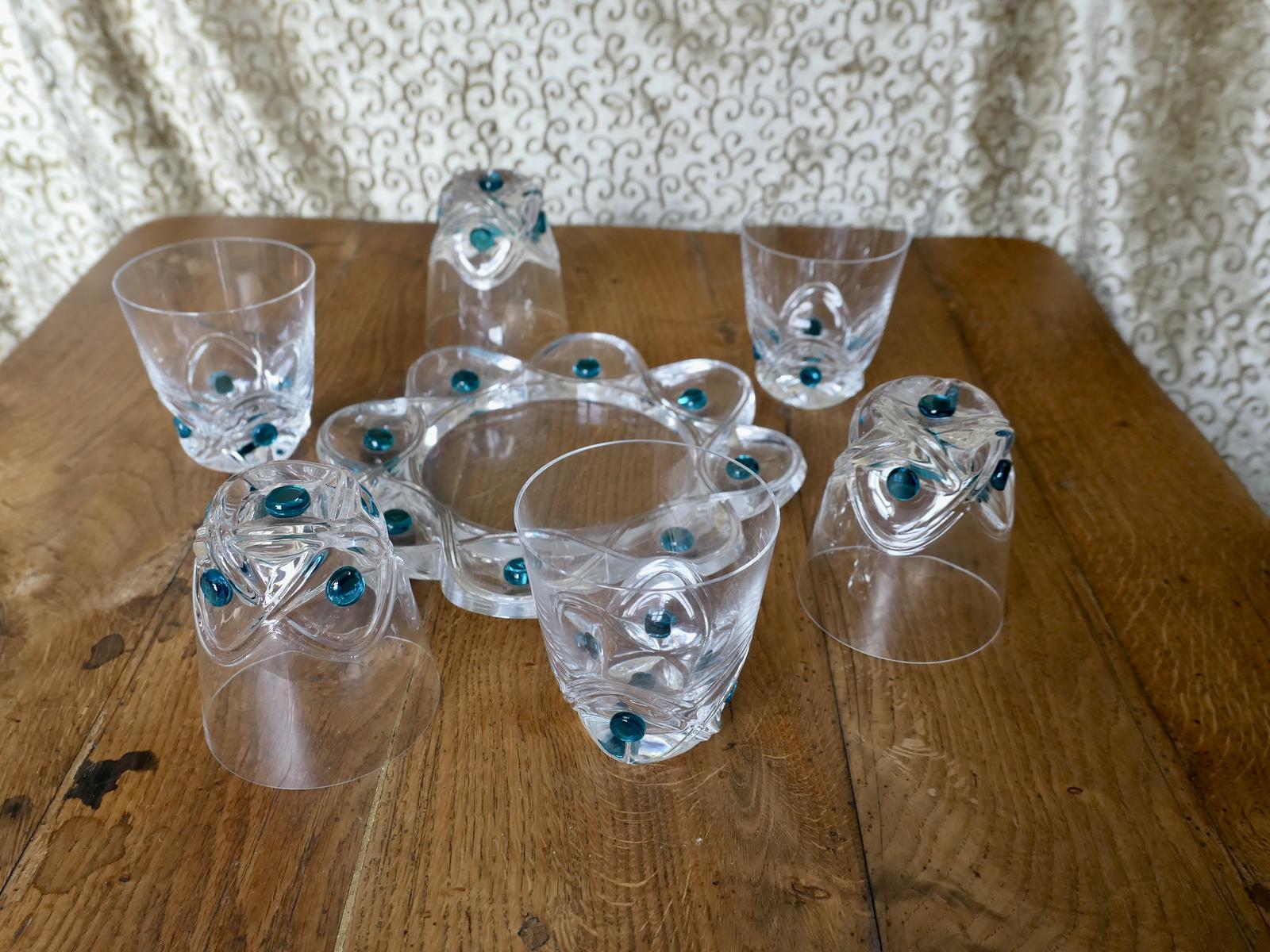 Lalique Floride Turquoise Crystal Set of 6 Whiskey (1 of 7) Lalique Floride Turquoise Crystal Set of 6 Whiskey (1 of 7)