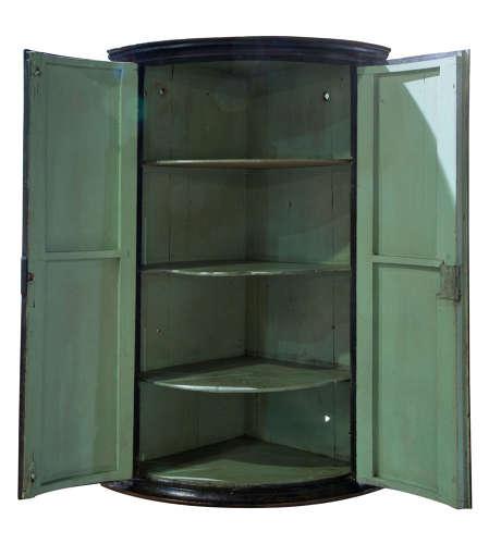 18th Century Decorated Corner Cupboard (1 of 7)