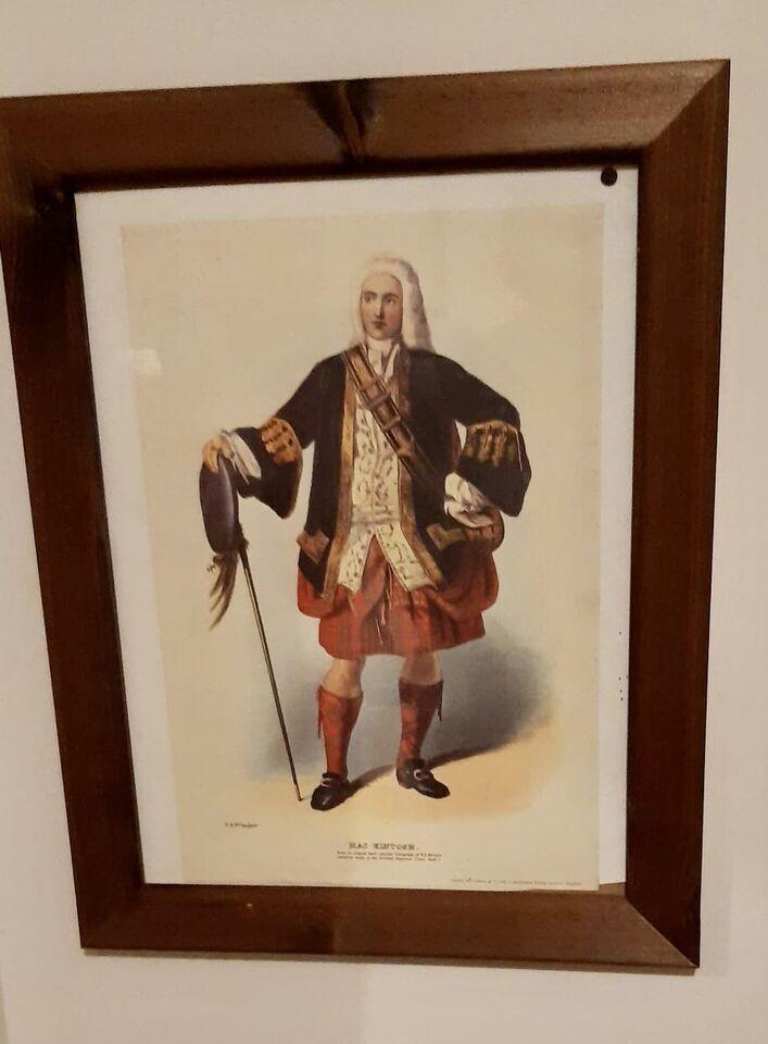 Mackintosh Framed of a Clansman (1 of 5)