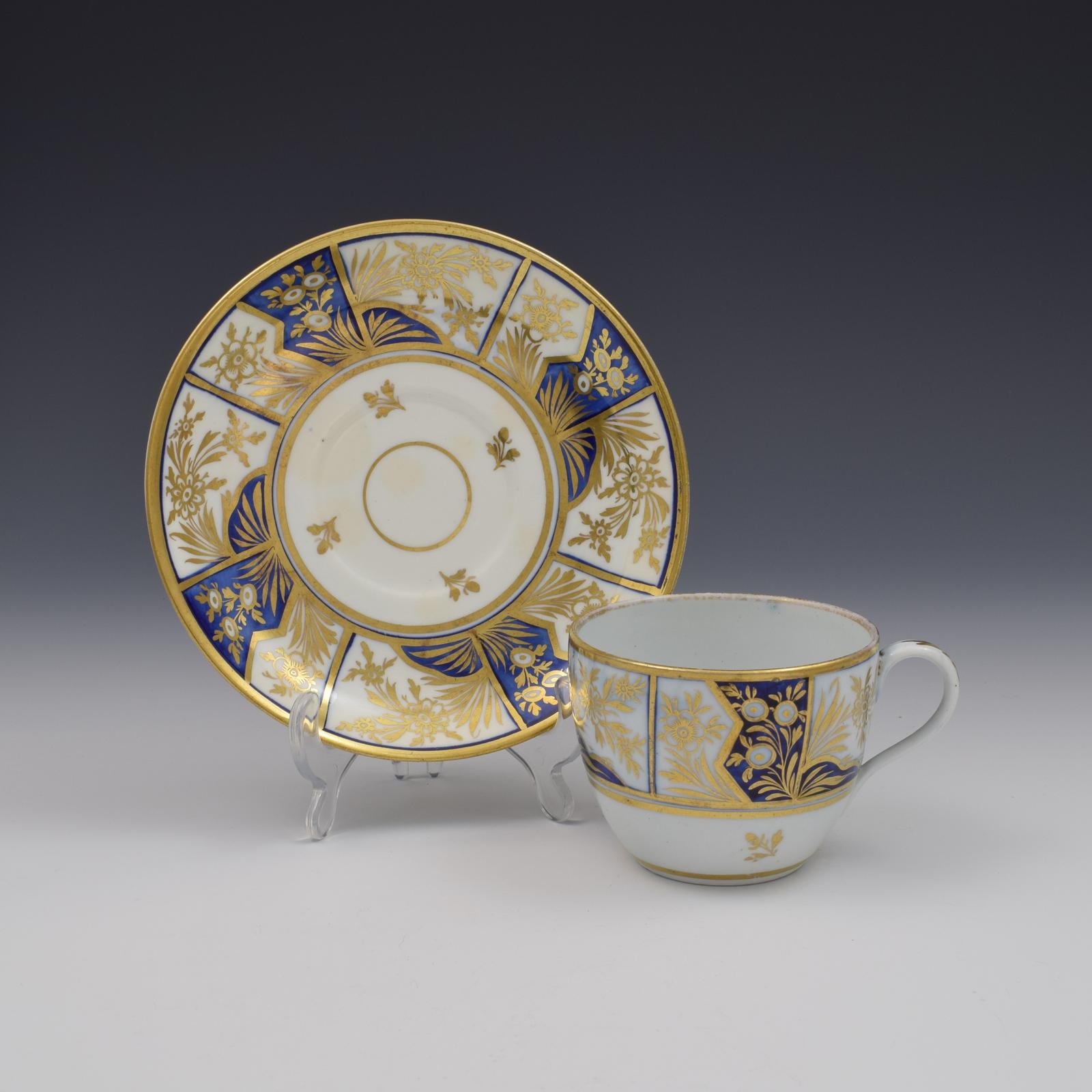 Georgian Coalport Porcelain Bute Shape Tea Cup & Saucer c.1810 (1 of 9)