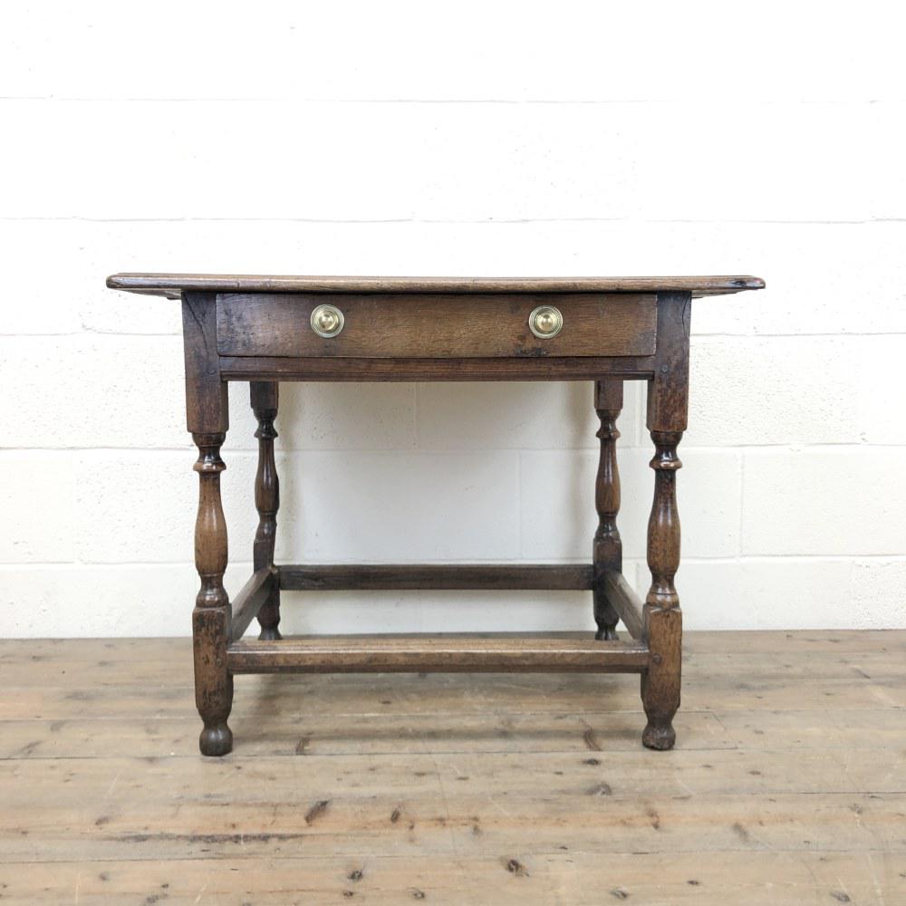 Antique Oak Side Table (m-2295) (1 of 12) Antique Oak Side Table (m-2295) (1 of 12)