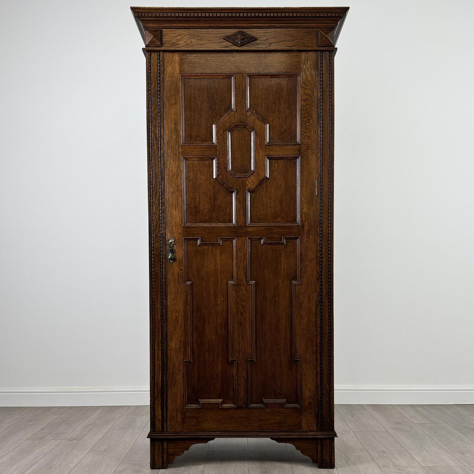 Antique 20th Century Jacobean Style Single Oak Wardrobe (1 of 9) Antique 20th Century Jacobean Style Single Oak Wardrobe (1 of 9)