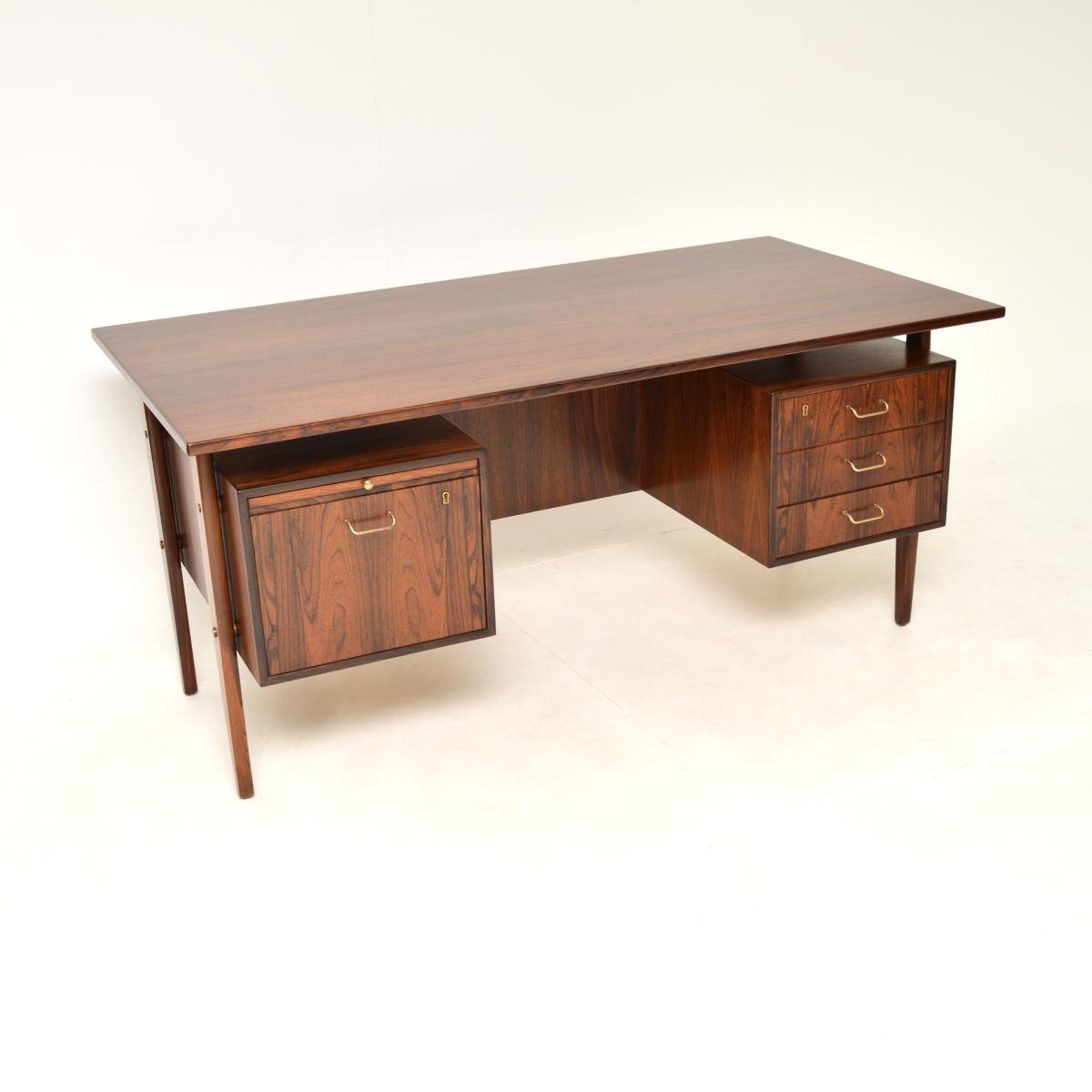 Rosewood Tables - main image