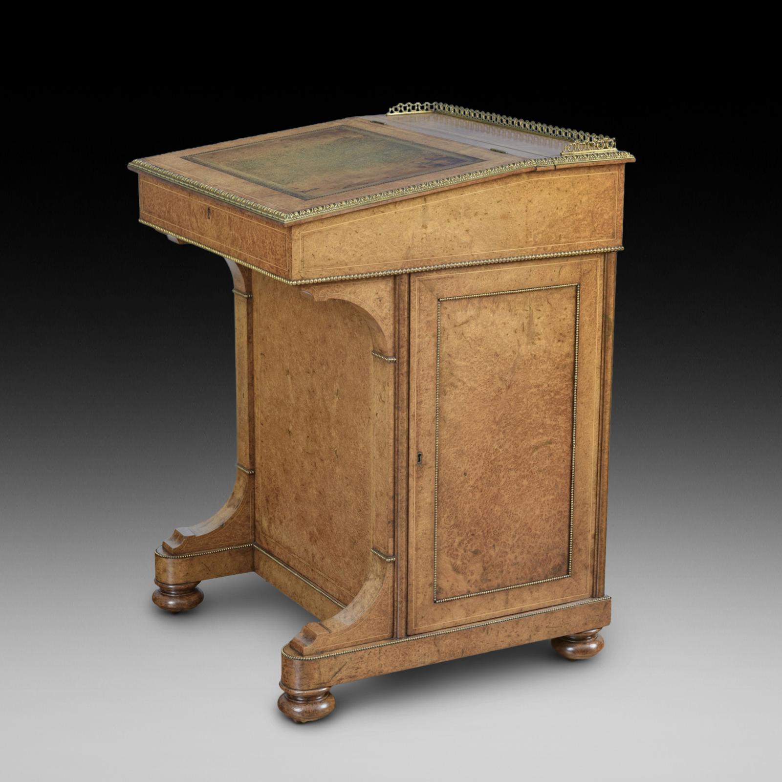 Mid 19th Century Amboyna & Brass Mounted Davenport (1 of 11) Mid 19th Century Amboyna & Brass Mounted Davenport (1 of 11)