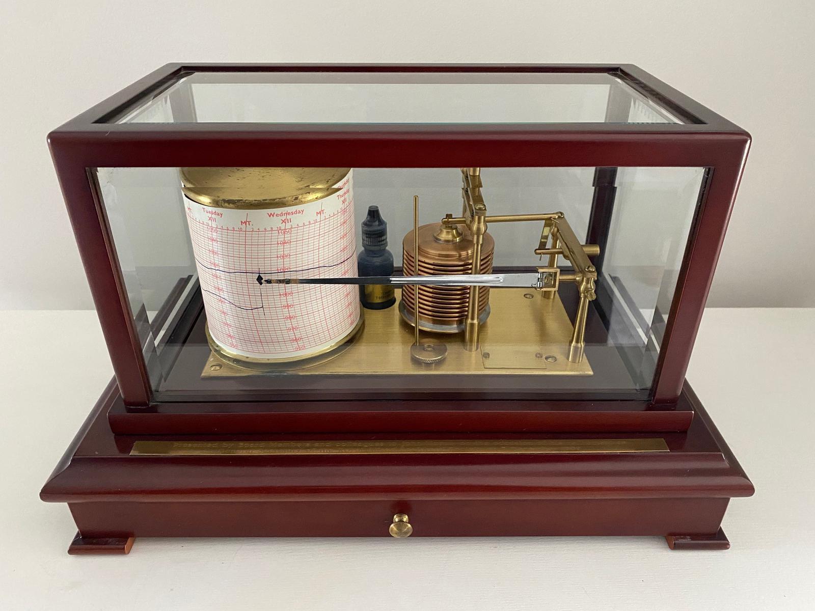 Presentation Mahogany Barograph (1 of 3)