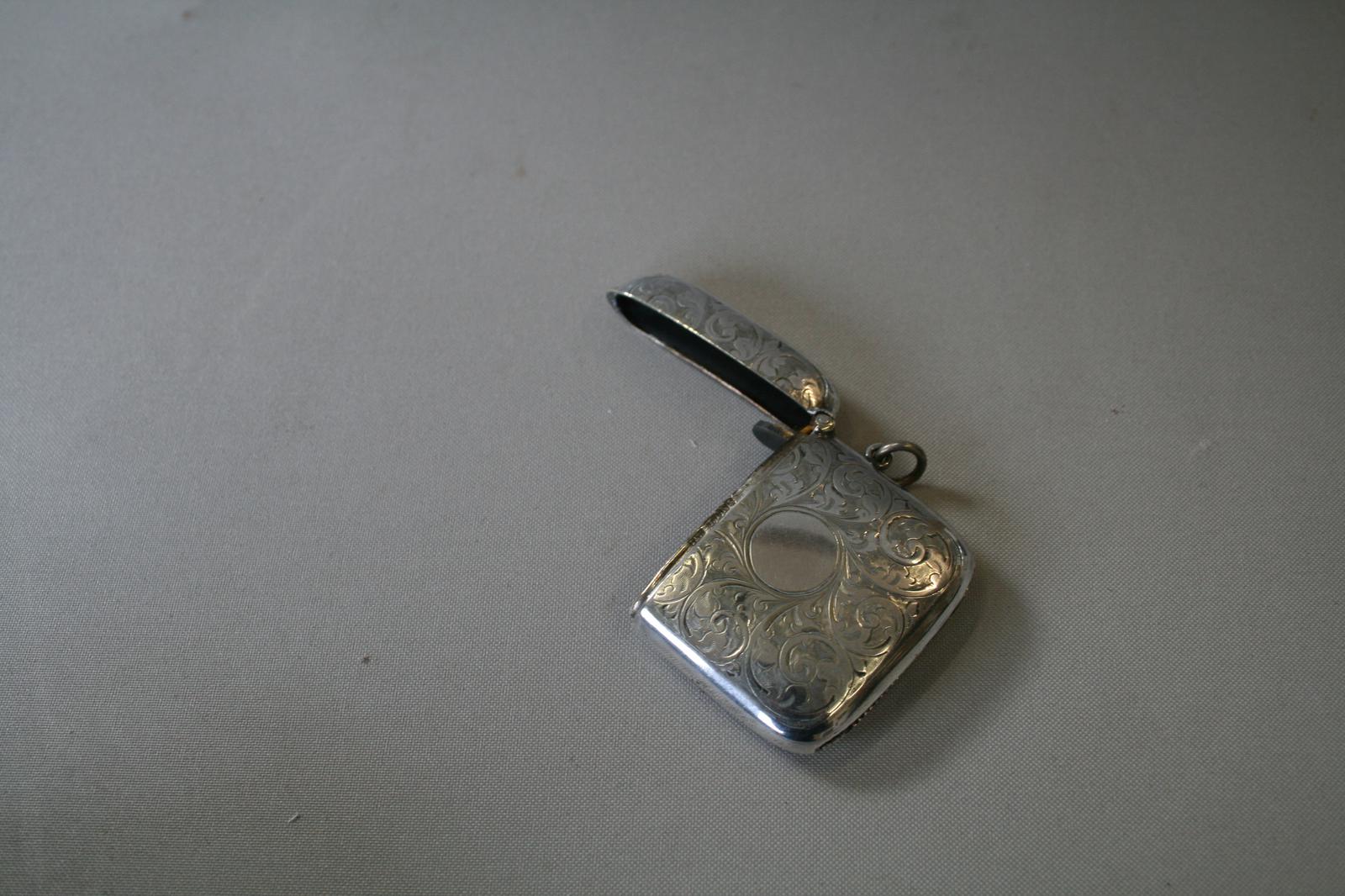 Square EPNS Vesta Case with Engine Turned Design (1 of 3)