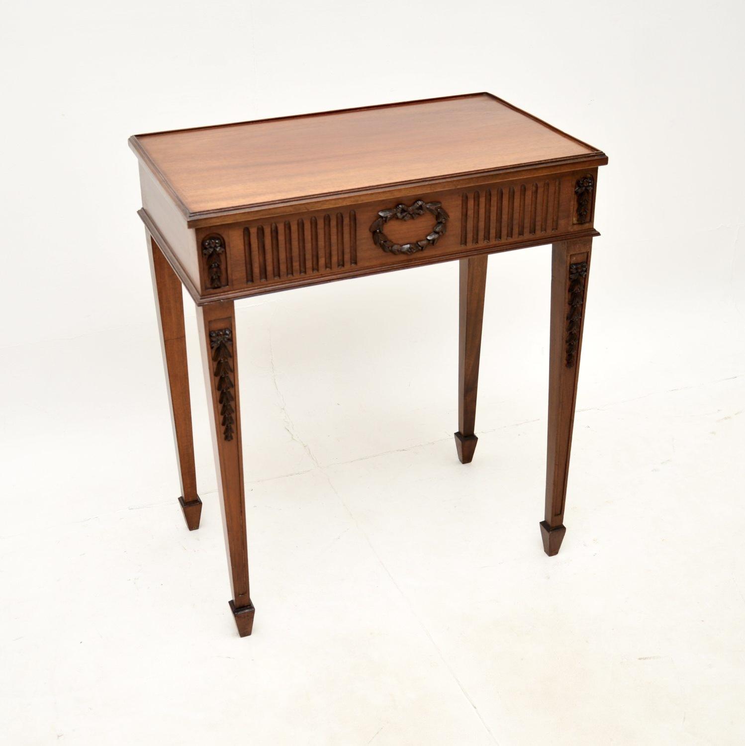 Antique Mahogany Side Table (1 of 9)