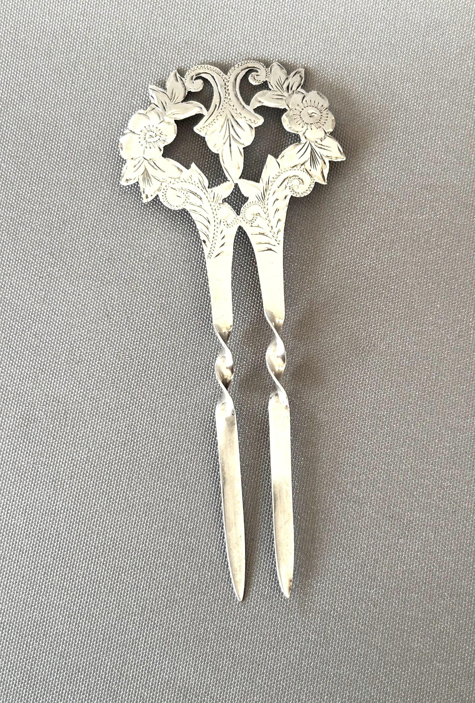 Gorgeous Edwardian Chester Silver Hair Comb (1 of 4)