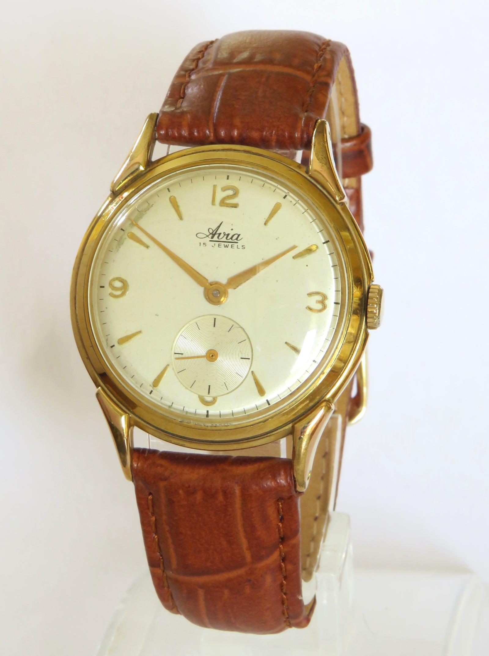 Watch: Gents Early 1960s Avia Wrist Watch (1 of 5) Watch: Gents Early 1960s Avia Wrist Watch (1 of 5)