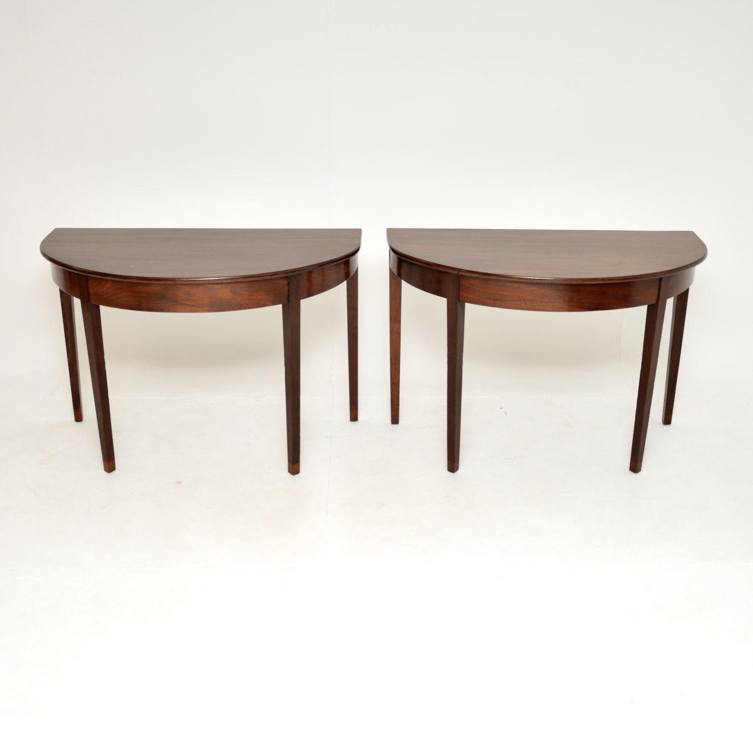 Pair of Antique Georgian Period Mahogany Console Tables (1 of 10) Pair of Antique Georgian Period Mahogany Console Tables (1 of 10)