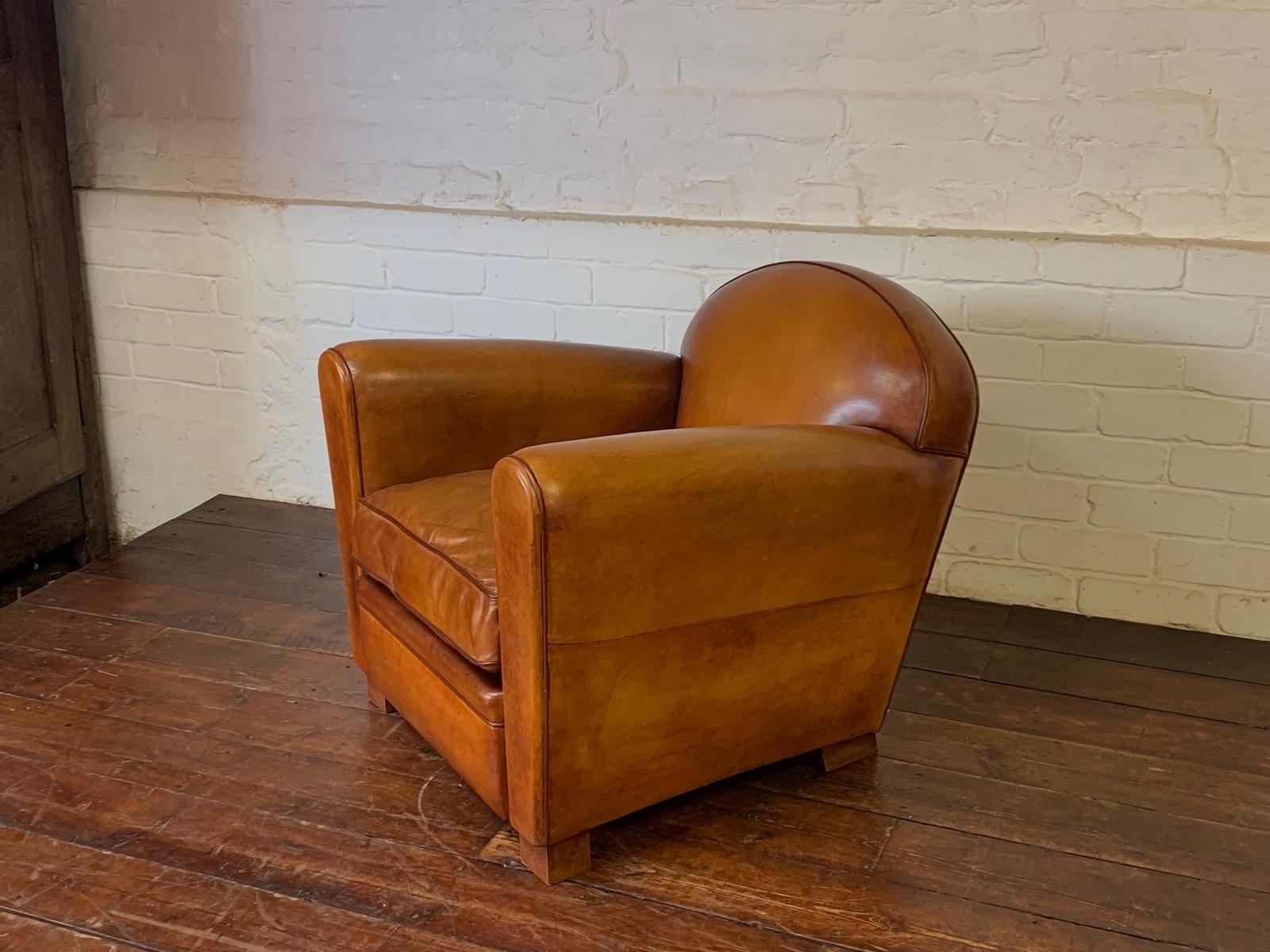 Beautiful French Leather Club Chair Parisian Round-back Model c.1950 (1 of 12) Beautiful French Leather Club Chair Parisian Round-back Model c.1950 (1 of 12)