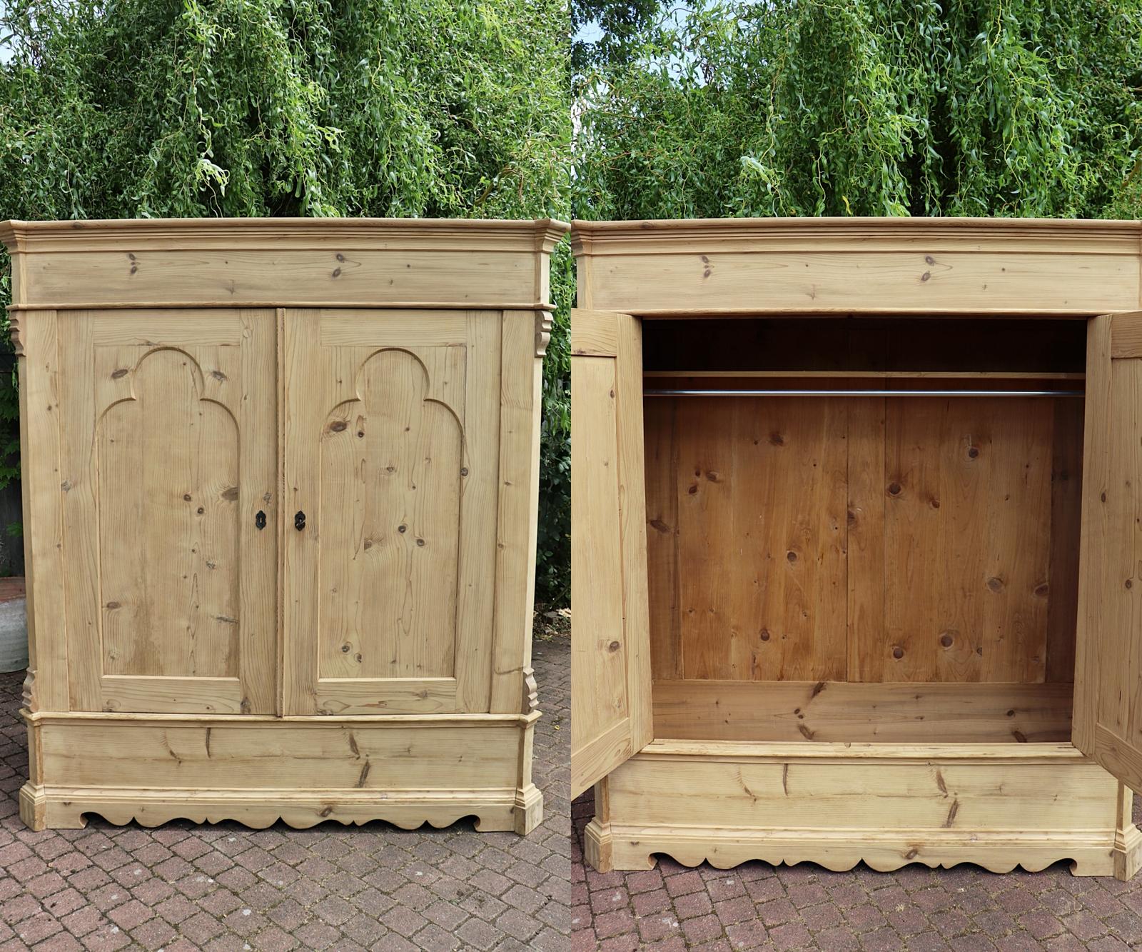 Big Old Georgian Pine Double Knock Down Wardrobe - Wax/ be Painted (1 of 22) Big Old Georgian Pine Double Knock Down Wardrobe - Wax/ be Painted (1 of 22)