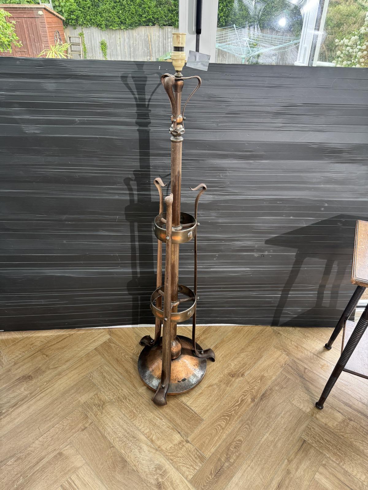 Arts & Crafts Extending Lamp Standard (1 of 6) Arts & Crafts Extending Lamp Standard (1 of 6)