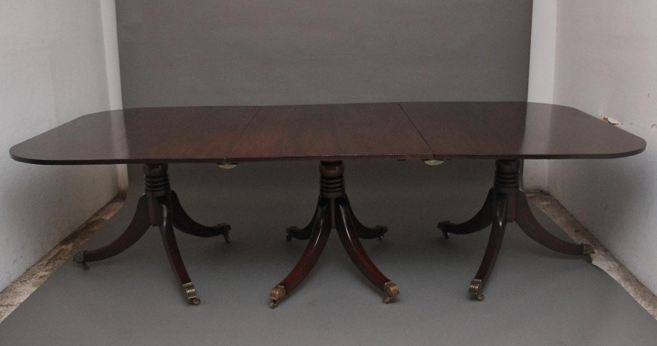 Early 19th Century Three Pedestal Dining Table (1 of 9) Early 19th Century Three Pedestal Dining Table (1 of 9)