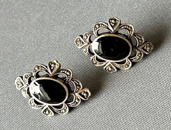 Vintage Silver and Onyx Earrings (1 of 6)