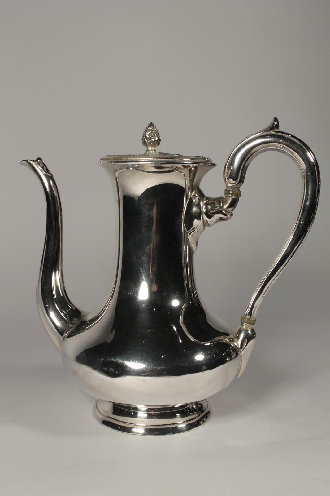Georgian Revival Silver Plated Coffee Pot (1 of 5)