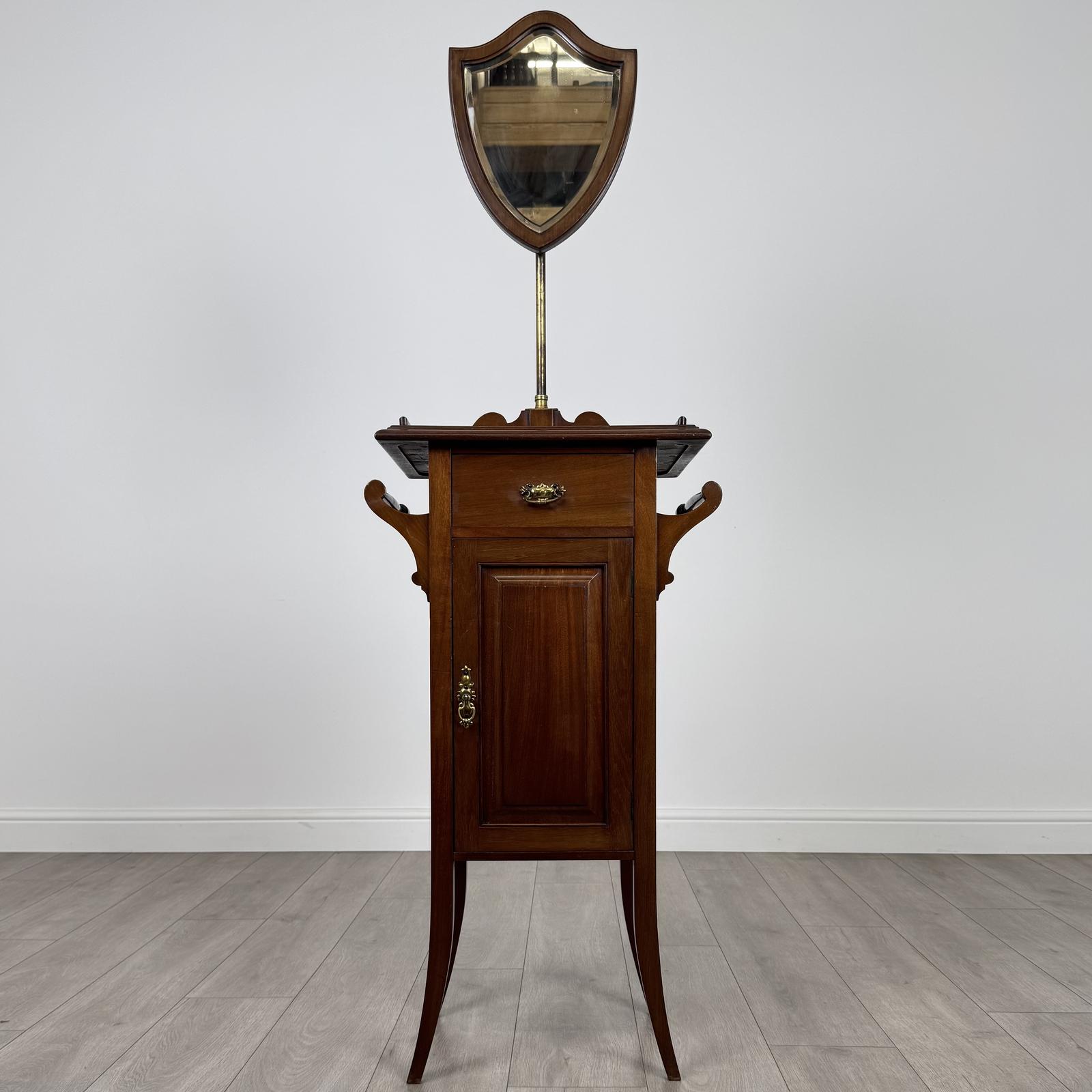 Antique 20th Century Shaving Stand in Mahogany (1 of 12)