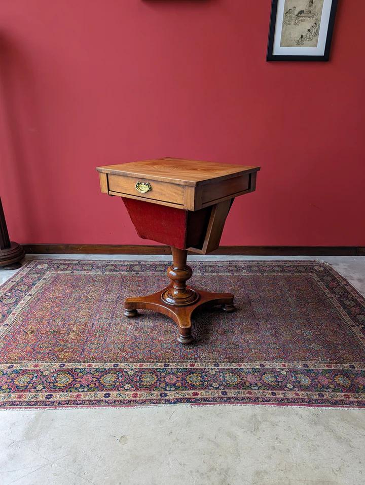 Antique Victorian Mahogany Sewing Table / Work Table with Storage (1 of 10) Antique Victorian Mahogany Sewing Table / Work Table with Storage (1 of 10)