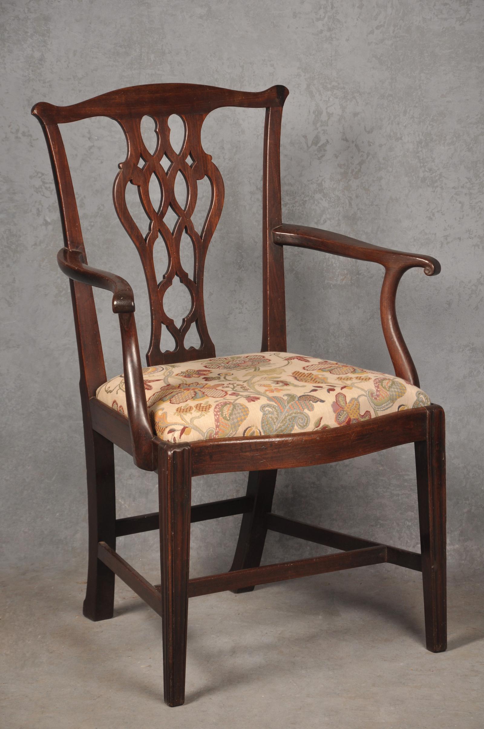 18th Century Chippendale Mahogany Armchair (1 of 7)