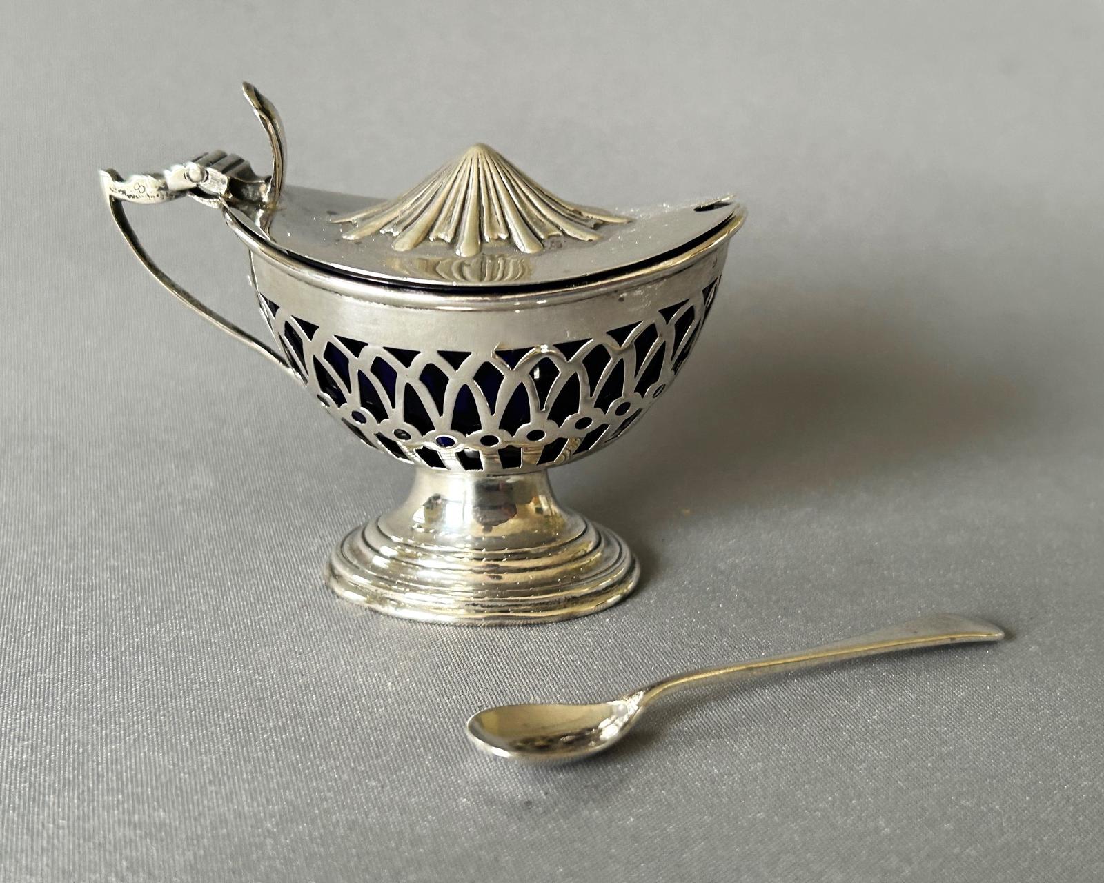 Edwardian Pierced Silver Mustard Pot & Spoon (1 of 6) Edwardian Pierced Silver Mustard Pot & Spoon (1 of 6)