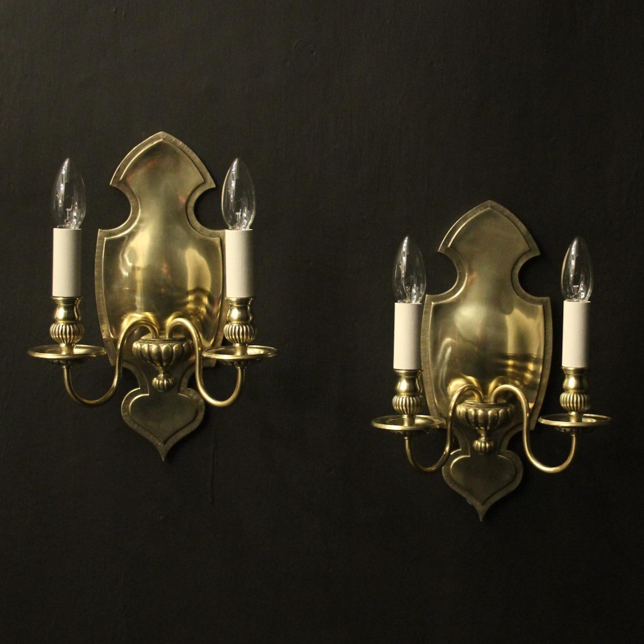 English Pair Of Brass Antique Wall Lights (1 of 10)