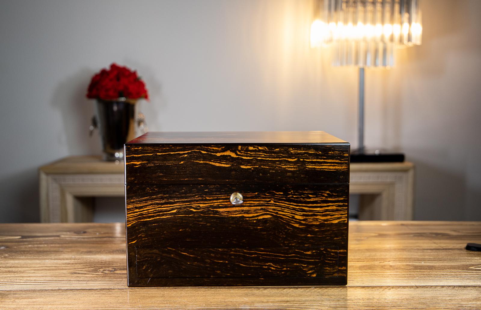 Stunning Fully Fitted Coromandel Vanity Box by Goodman 1840 (1 of 18) Stunning Fully Fitted Coromandel Vanity Box by Goodman 1840 (1 of 18)