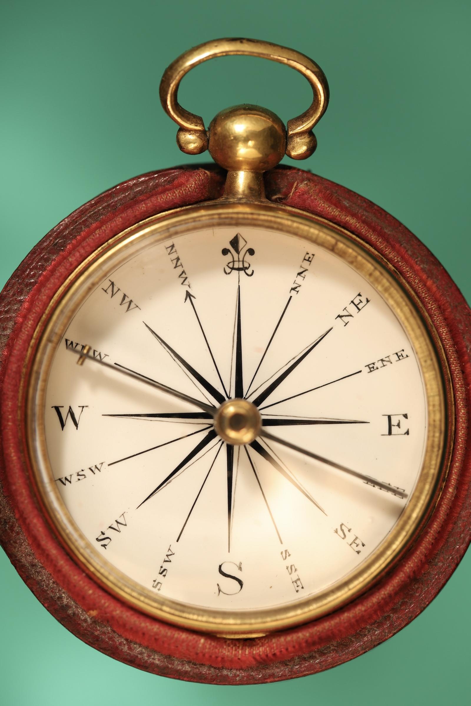 Rare William IV Gilt Brass Compass c.1935 (1 of 7)