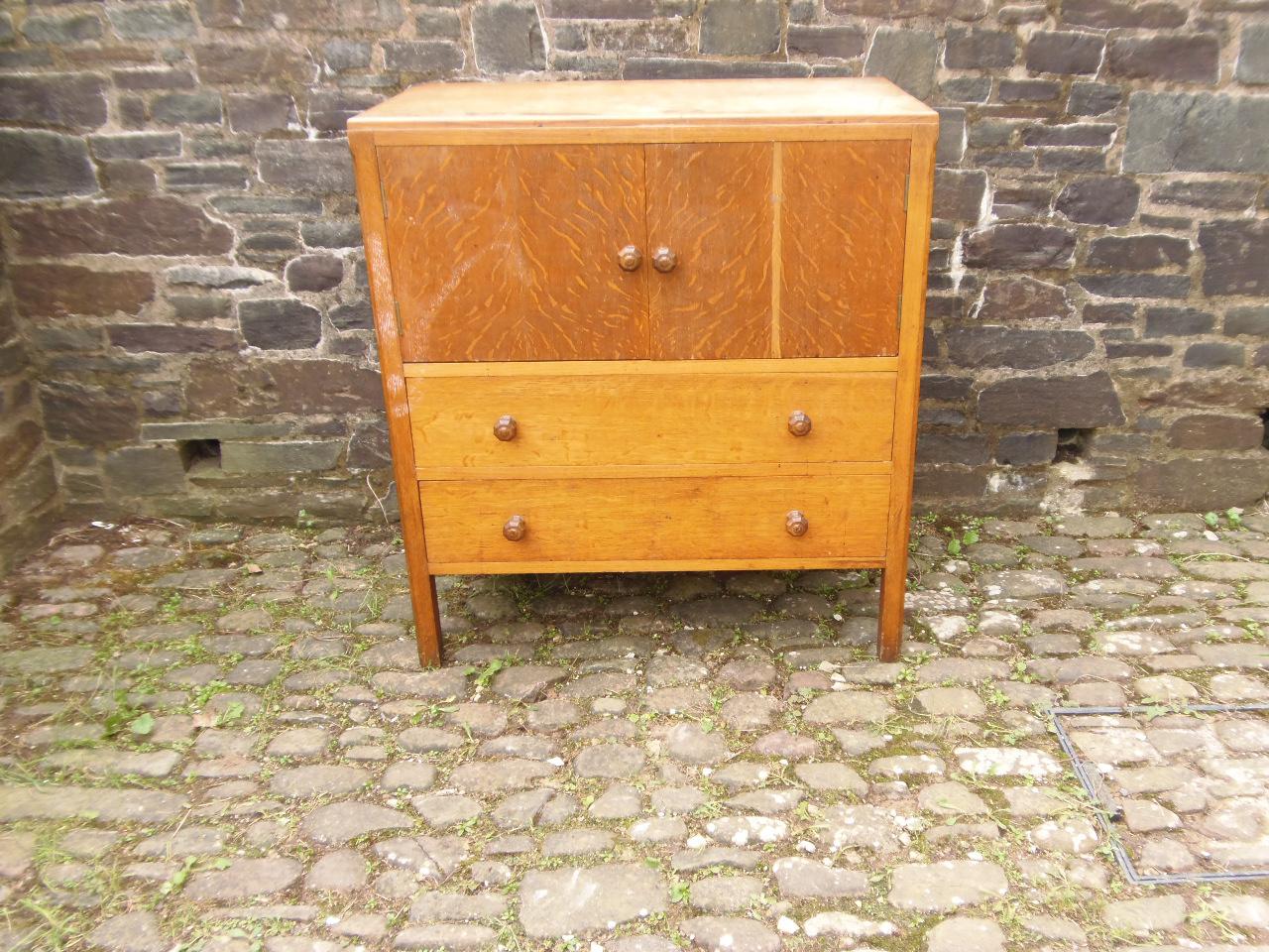 Gordon Russell Oak Chest of Drawers (1 of 12) Gordon Russell Oak Chest of Drawers (1 of 12)