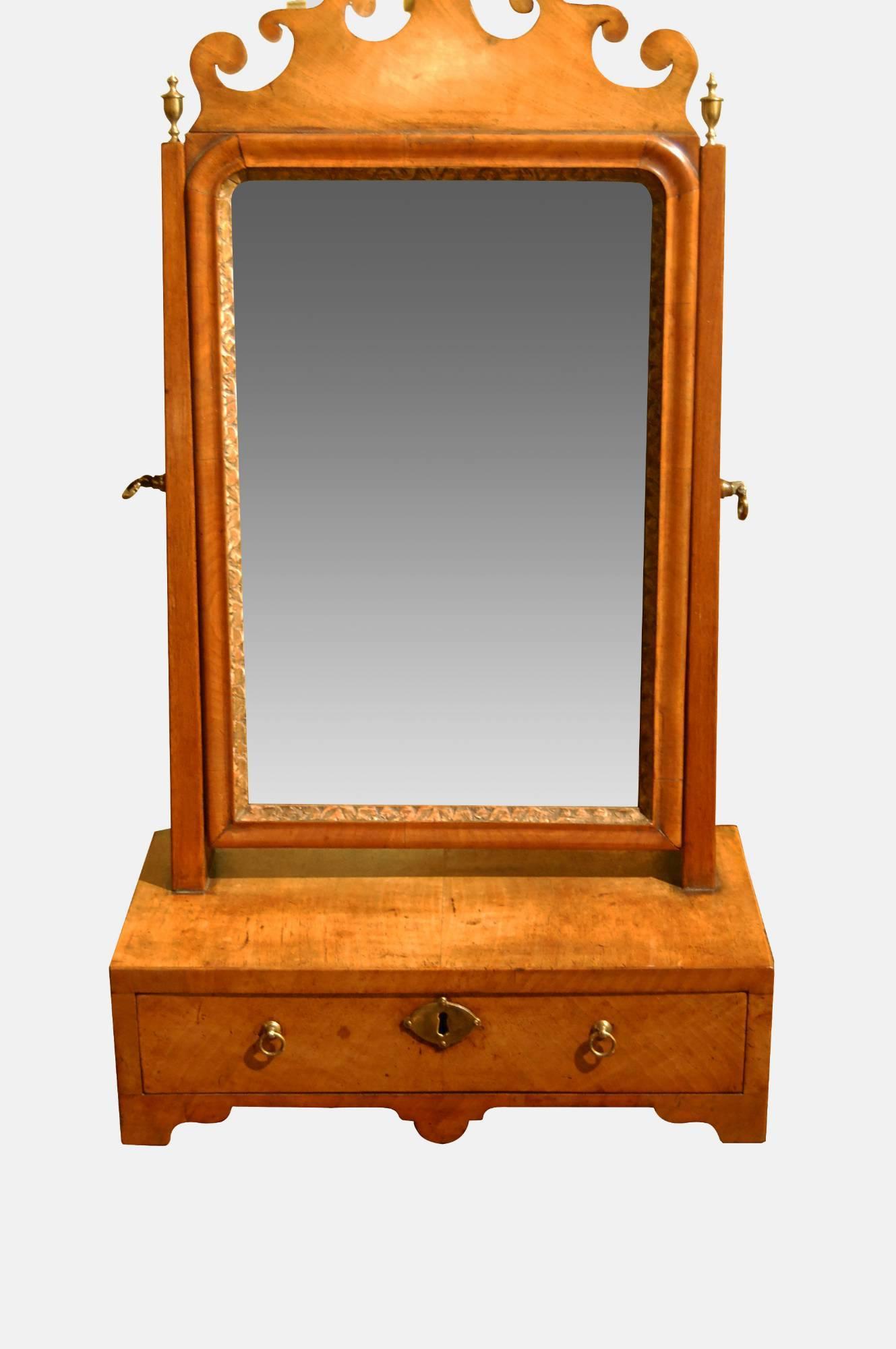 Box base mirror (1 of 1) Box base mirror (1 of 1)