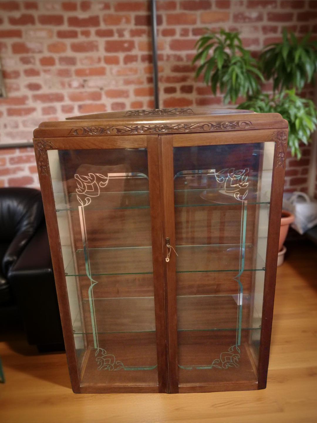 Early Vintage China Display Cabinet (1 of 3) Early Vintage China Display Cabinet (1 of 3)