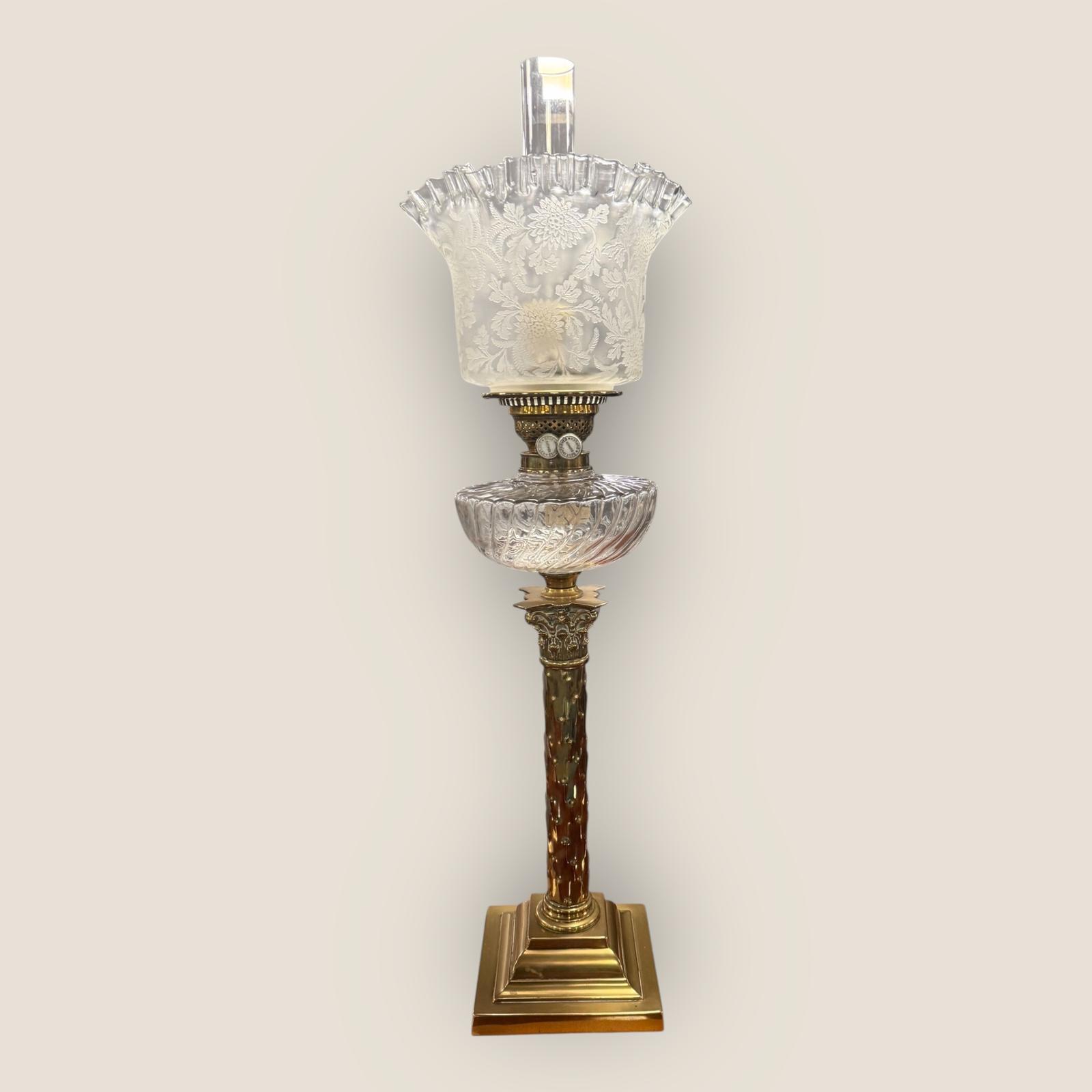 Antique Victorian Duplex Etched Glass Tulip Shade Oil Lamp with Brass Column (1 of 11)