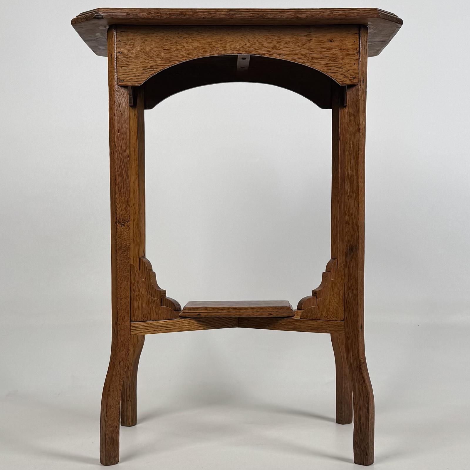 Antique 20th Century Good Quality Side Table In Oak (1 of 9)