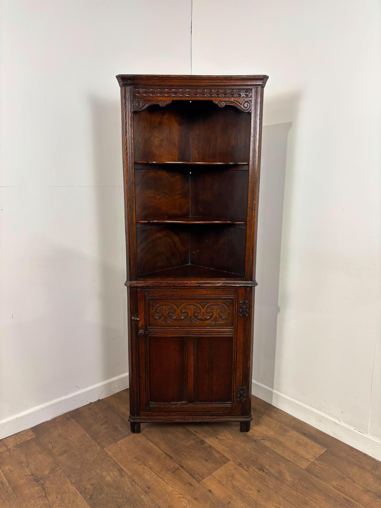 British Oak Cabinets - main image
