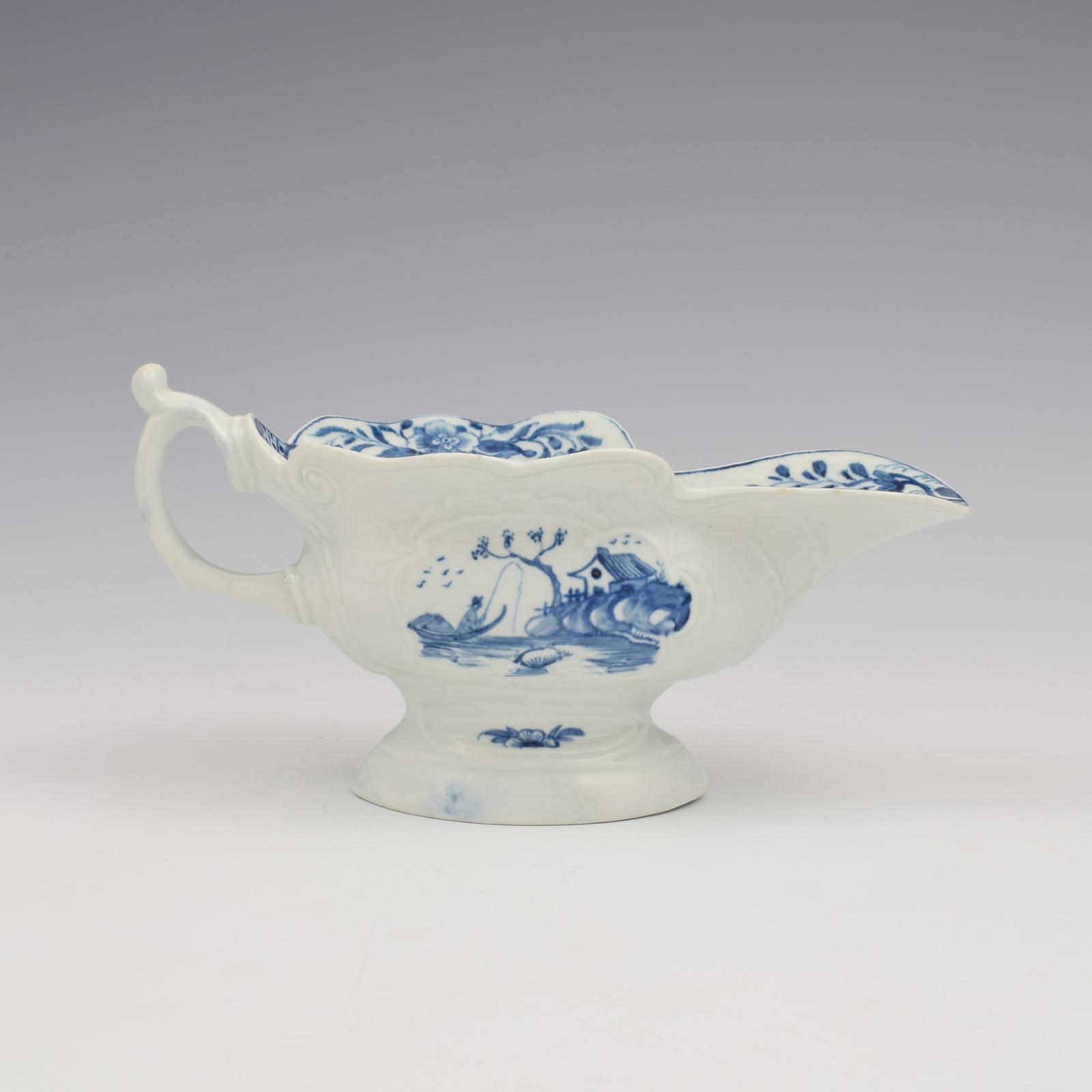 Stunning First Period Worcester Porcelain Triangular Platform Sauce Boat c.1755 (1 of 16)
