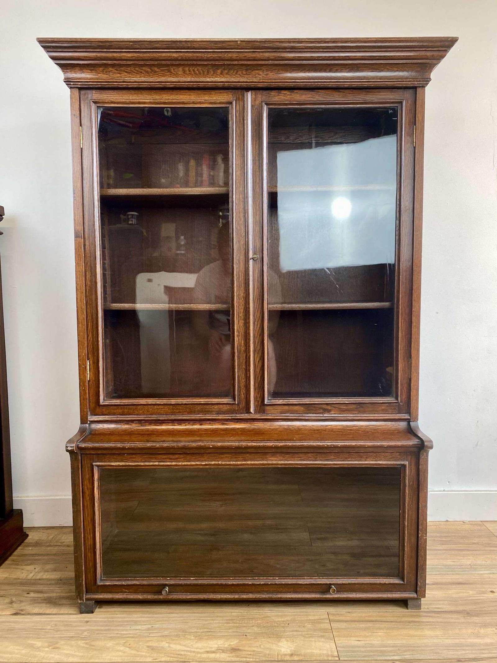 Oak Barristers Bookcase with Glazed Front Early 20th Century (1 of 13) Oak Barristers Bookcase with Glazed Front Early 20th Century (1 of 13)
