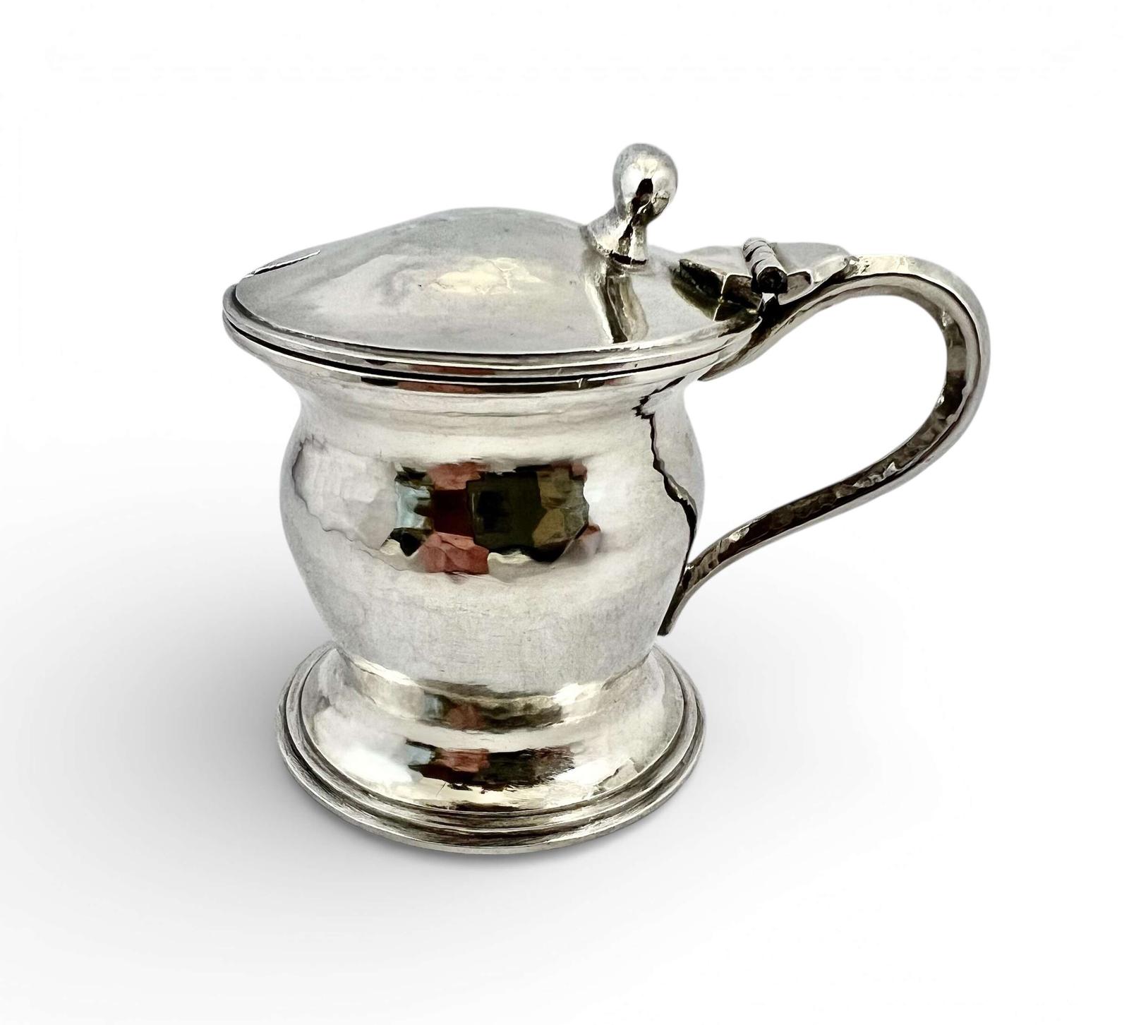 George V antique Omar Ramsden silver mustard pot, London 1930 (1 of 8) George V antique Omar Ramsden silver mustard pot, London 1930 (1 of 8)