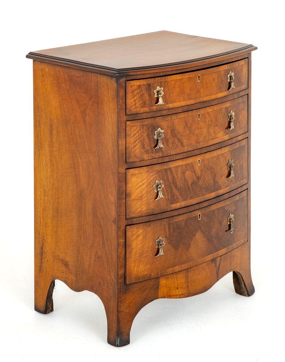 Walnut Bow Chest of Drawers (1 of 9) Walnut Bow Chest of Drawers (1 of 9)