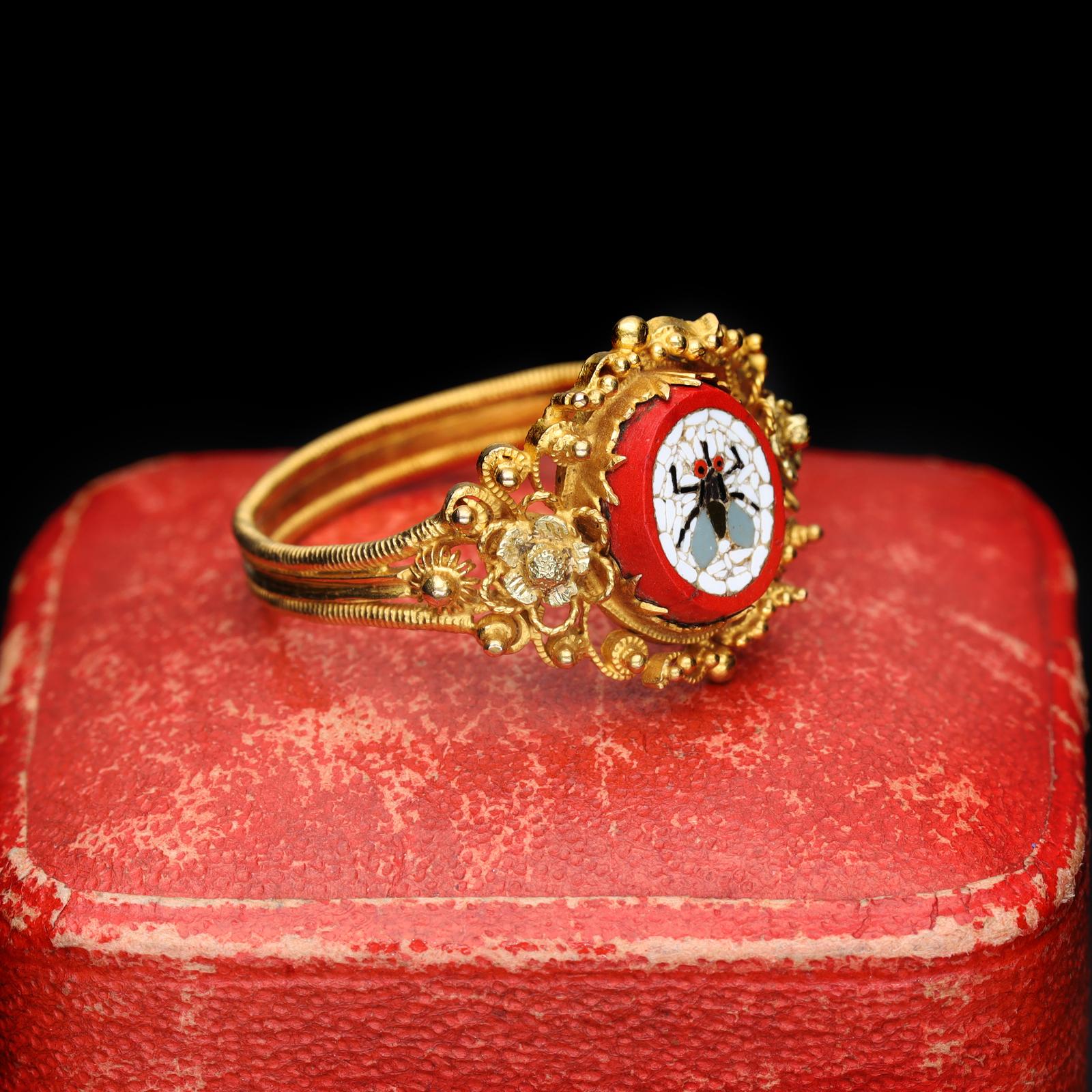 The Antique Fly Micro Mosaic Ring (1 of 7)